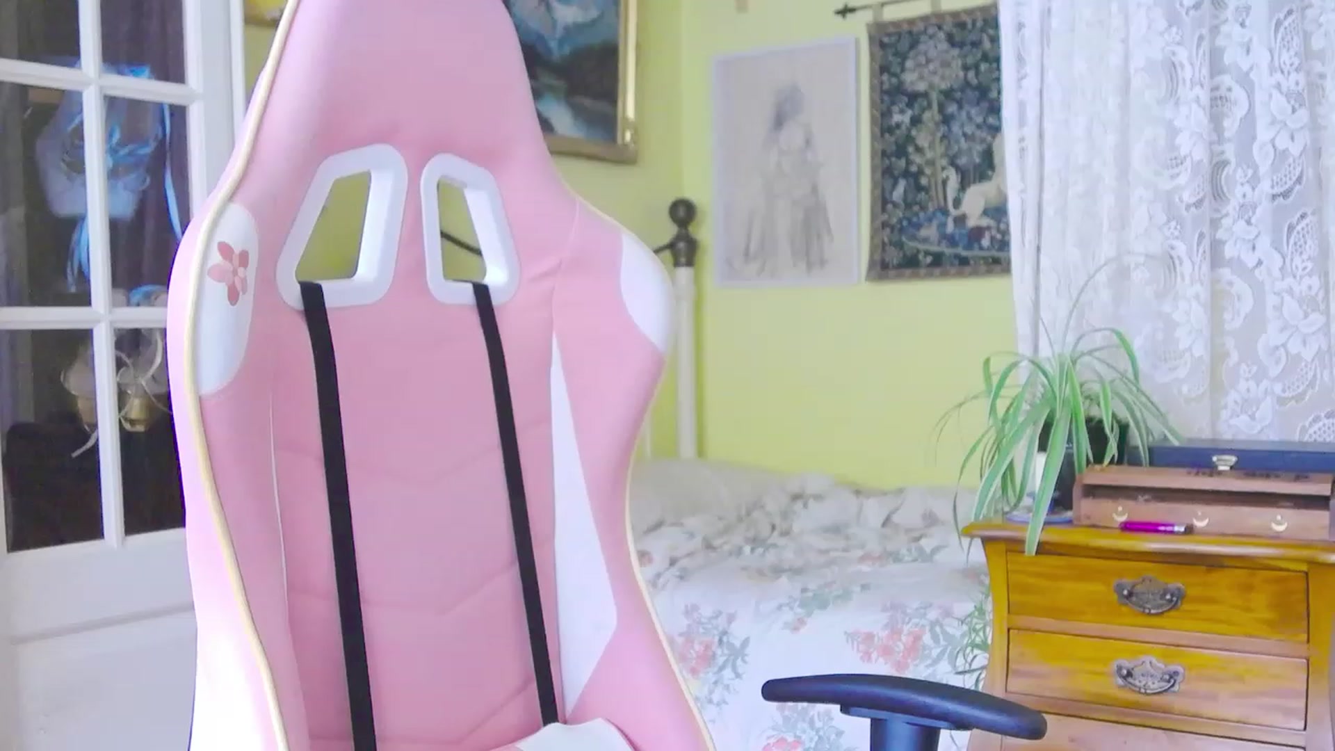 Gallery image thumbnail from viola__'s myfreecams stream on, 02/28/2024, 16:19 image 17 of 20