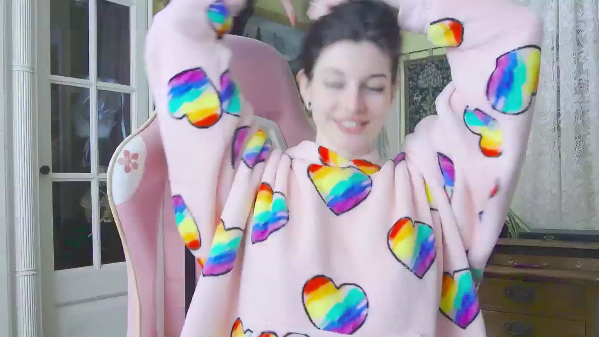 Gallery image thumbnail from viola__'s myfreecams stream on, 03/07/2024, 16:47 image 19 of 20