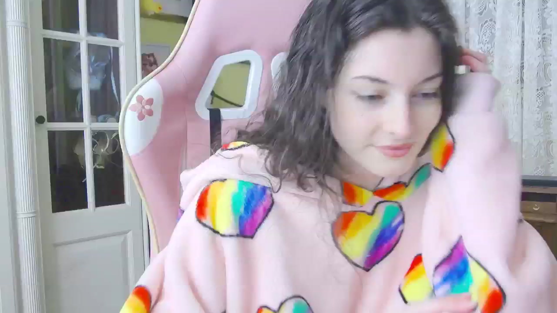 Gallery image thumbnail from viola__'s myfreecams stream on, 03/07/2024, 16:47 image 18 of 20