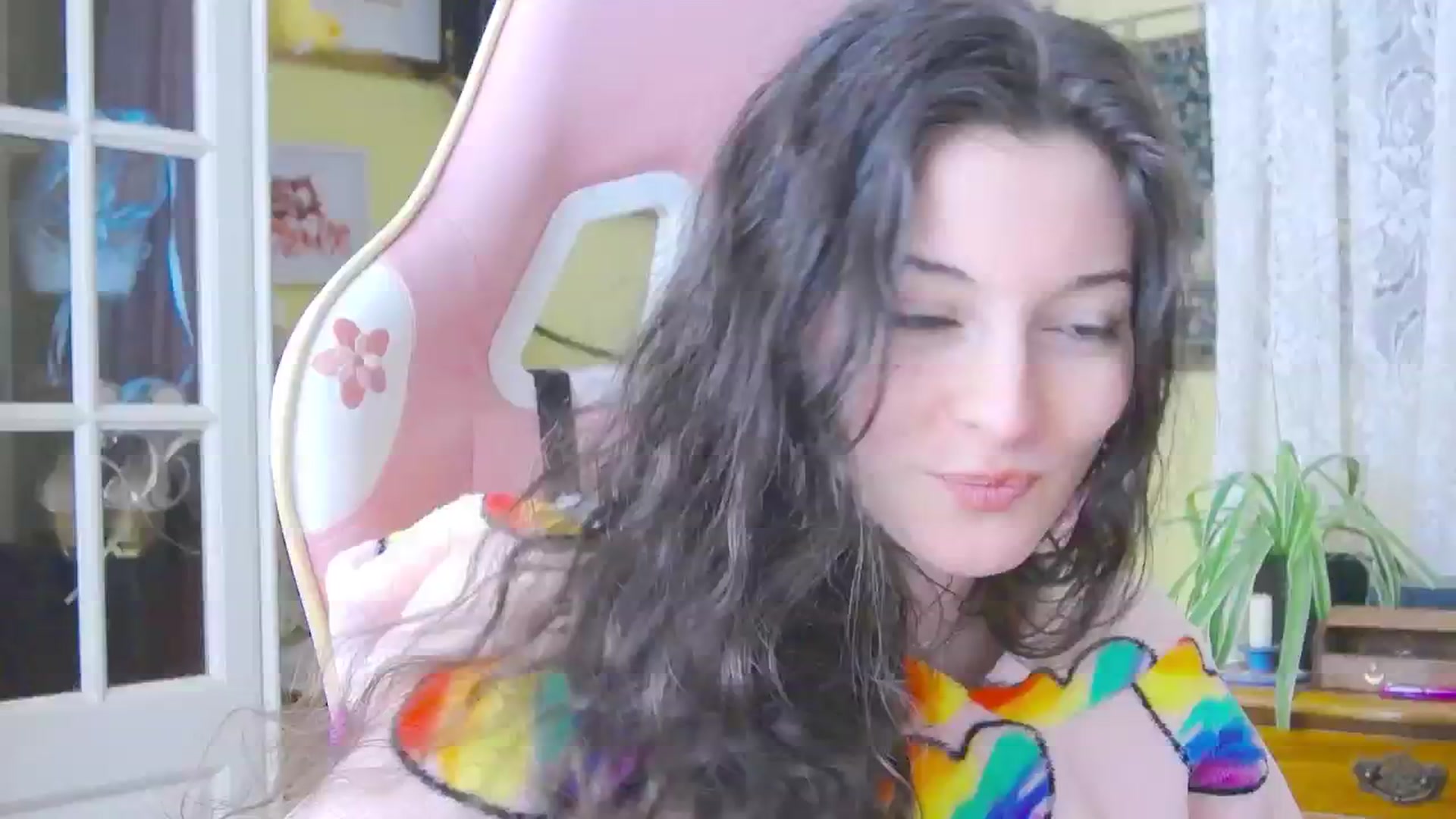 Gallery image thumbnail from viola__'s myfreecams stream on, 03/07/2024, 16:47 image 11 of 20