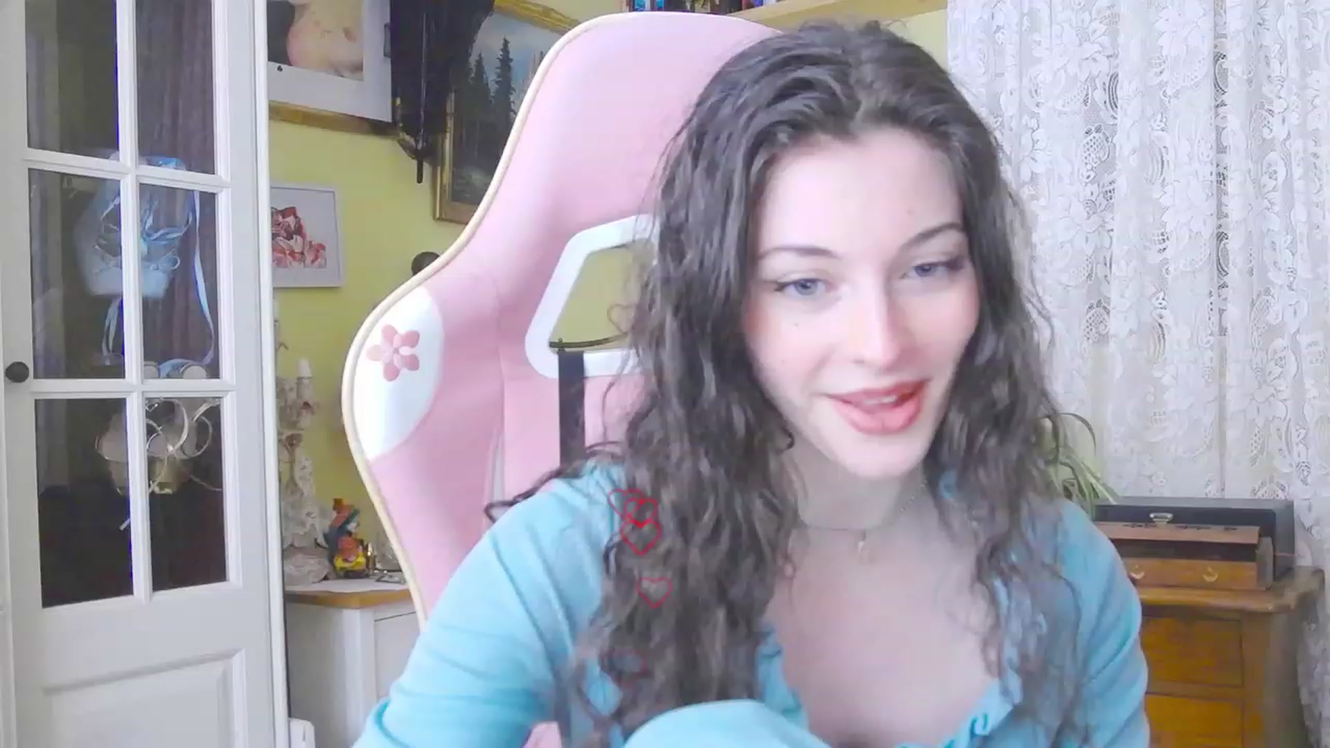 Gallery image thumbnail from viola__'s myfreecams stream on, 03/08/2024, 15:21 image 1 of 20