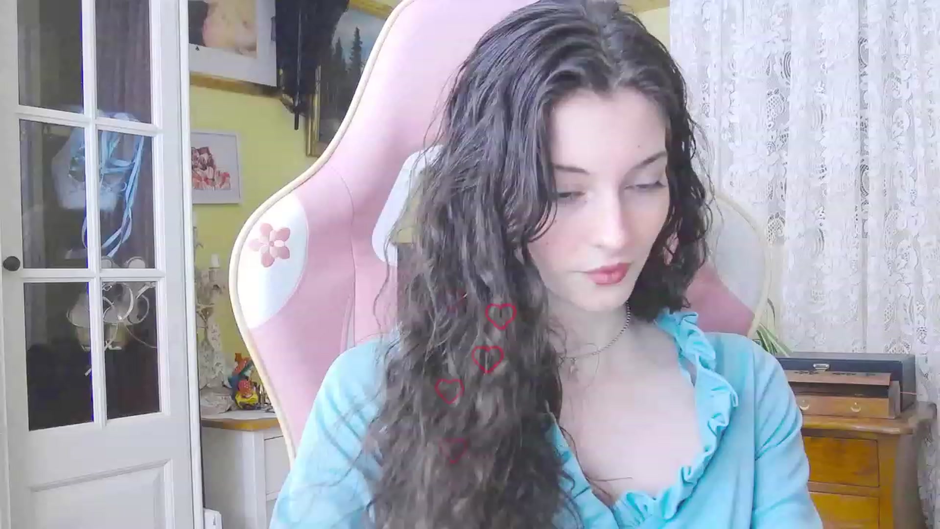 Gallery image thumbnail from viola__'s myfreecams stream on, 03/08/2024, 15:21 image 6 of 20