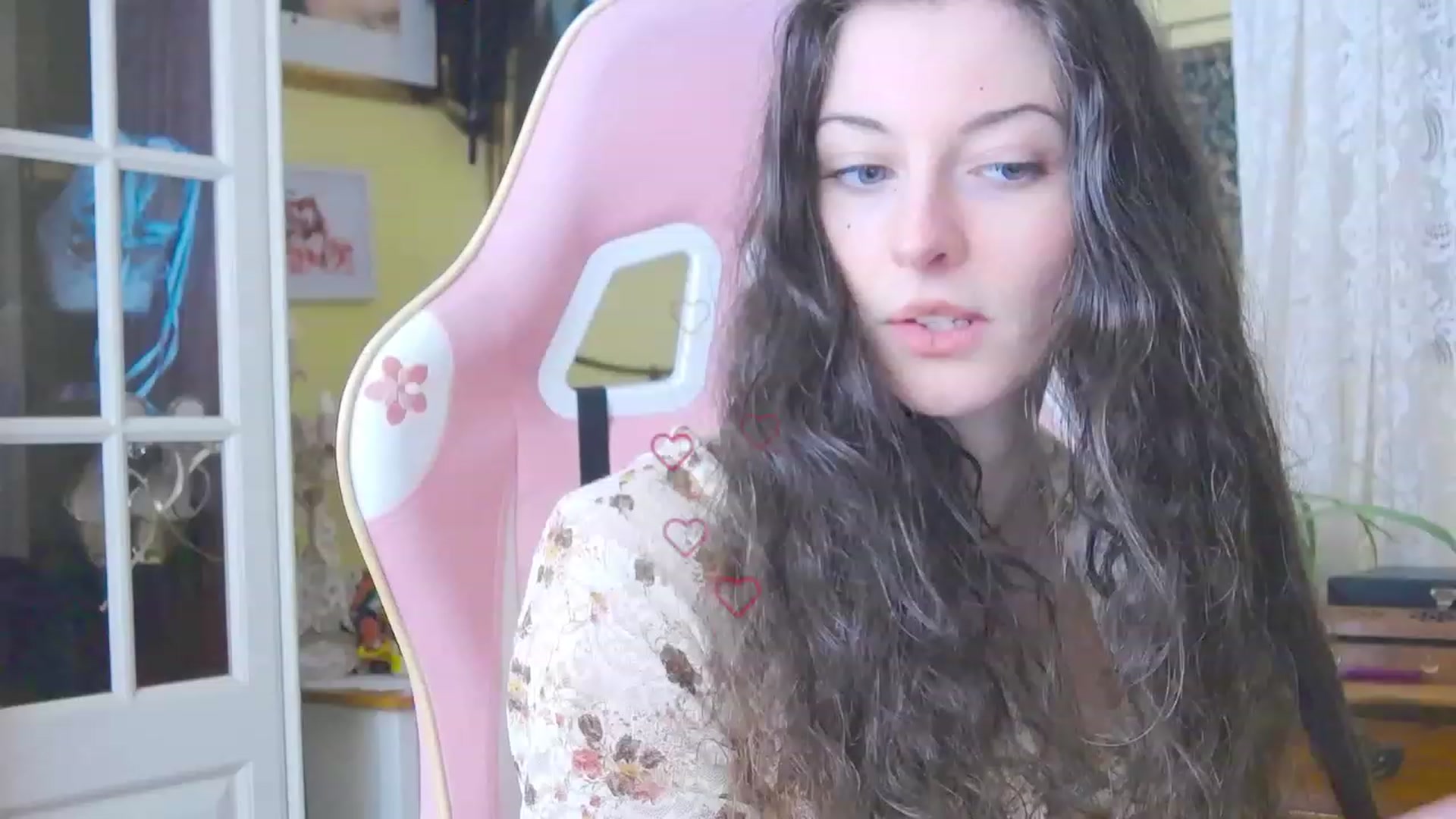 Gallery image thumbnail from viola__'s myfreecams stream on, 03/14/2024, 16:12 image 10 of 20