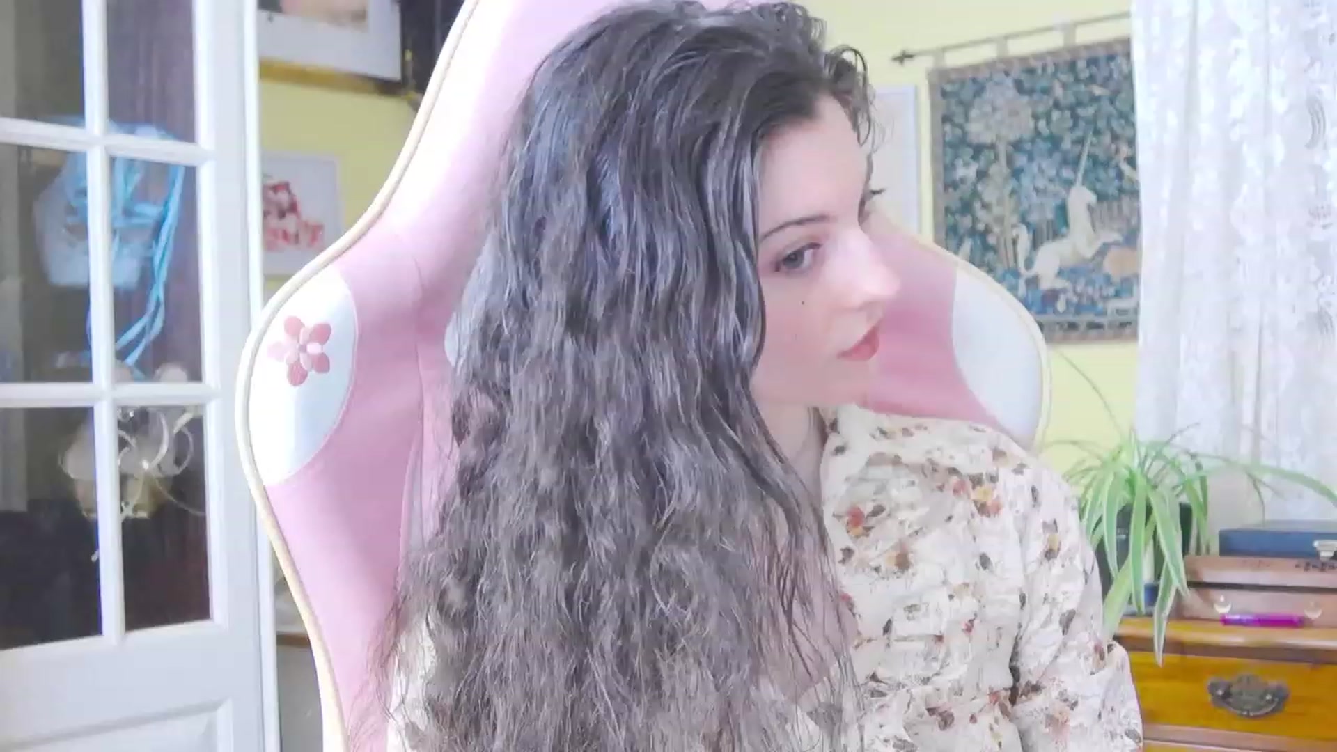Gallery image thumbnail from viola__'s myfreecams stream on, 03/14/2024, 16:12 image 15 of 20