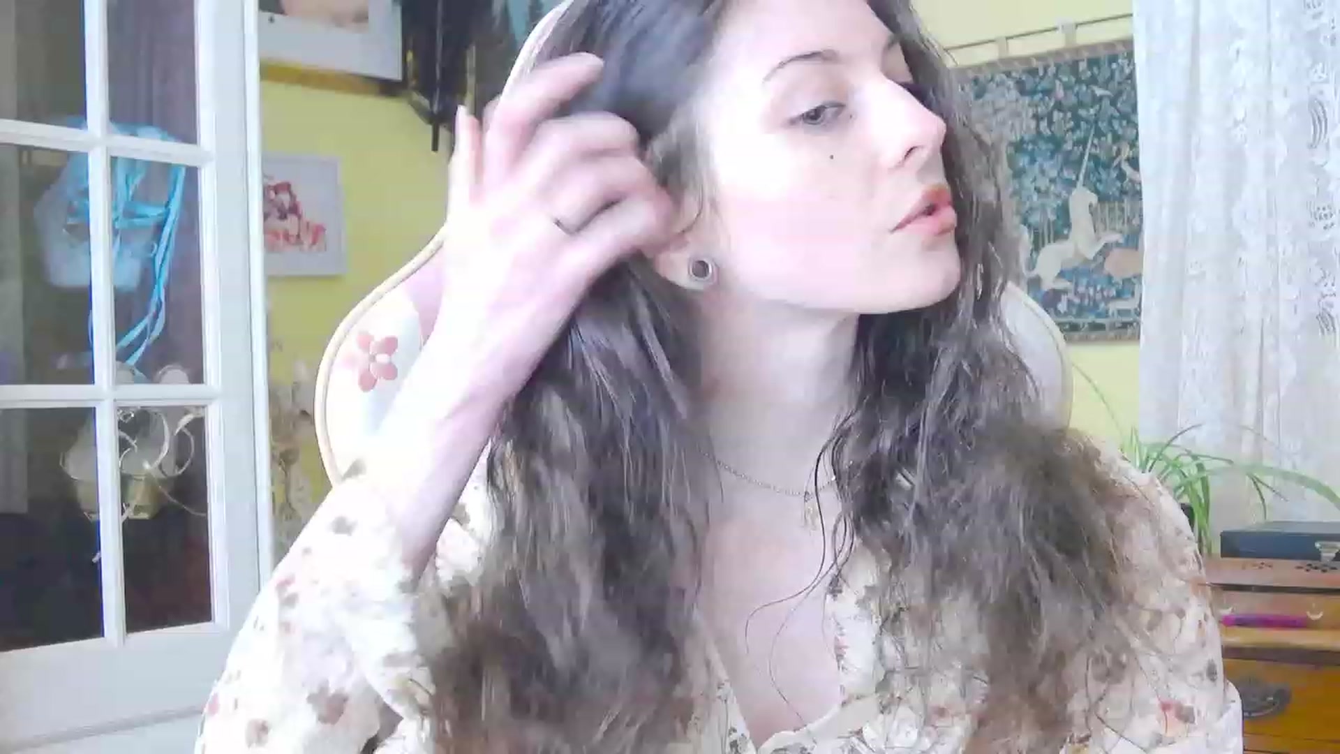 Gallery image thumbnail from viola__'s myfreecams stream on, 03/14/2024, 16:12 image 9 of 20