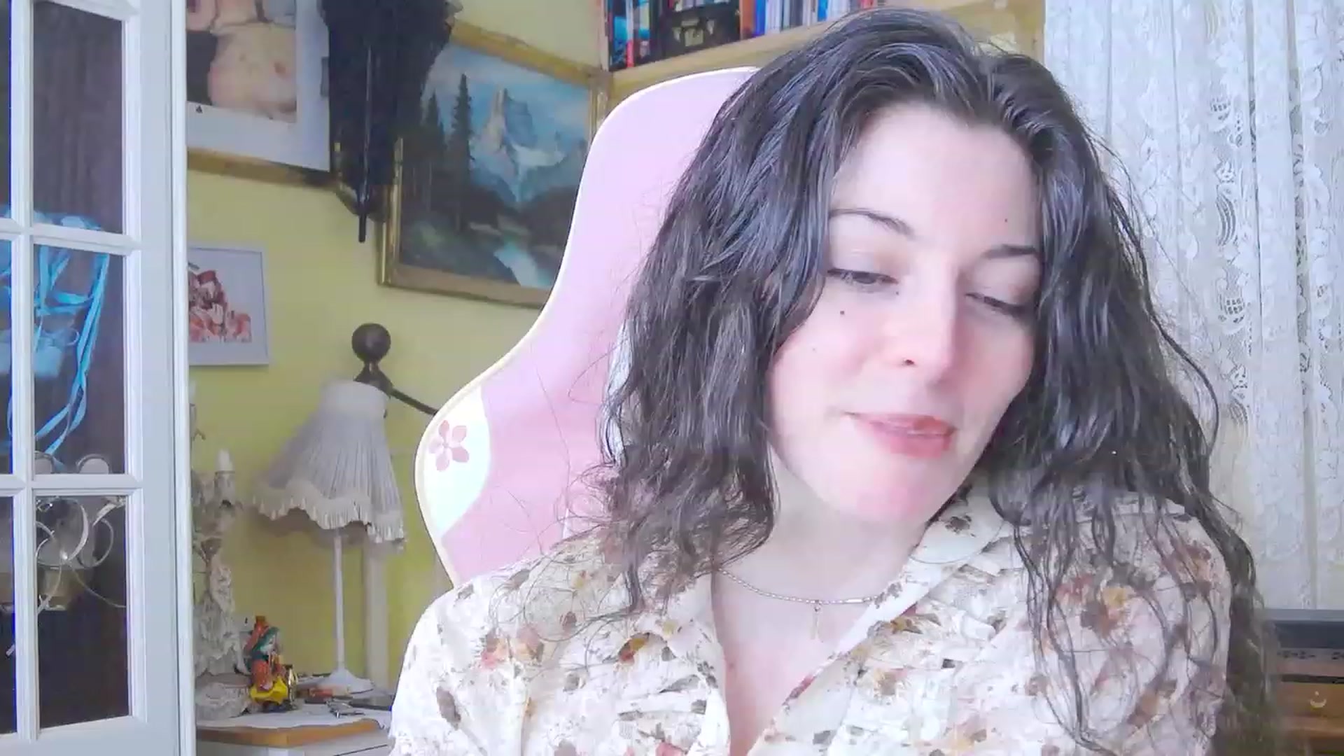 Gallery image thumbnail from viola__'s myfreecams stream on, 03/14/2024, 16:12 image 20 of 20