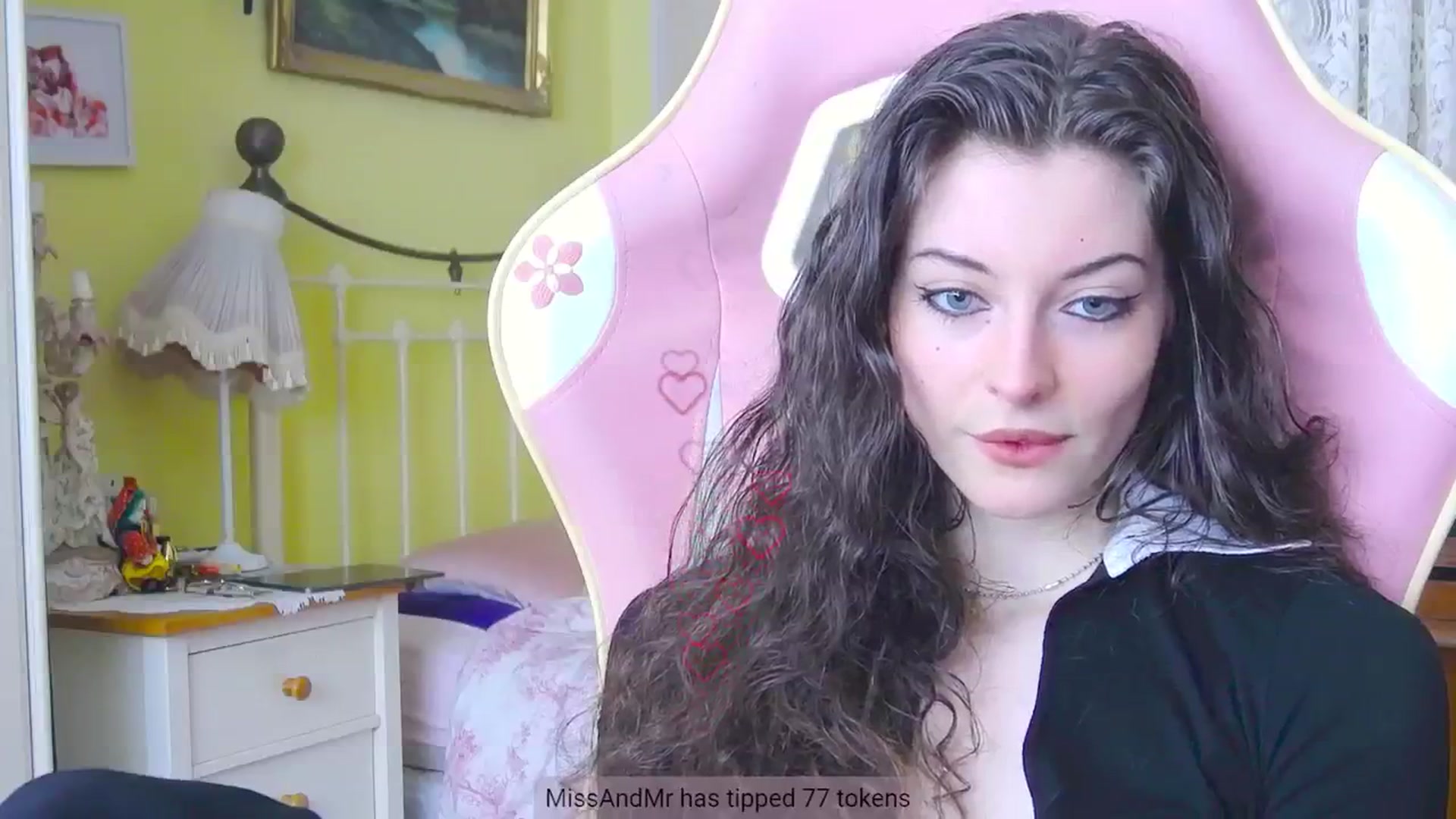 Gallery image thumbnail from viola__'s myfreecams stream on, 03/15/2024, 13:52 image 6 of 20
