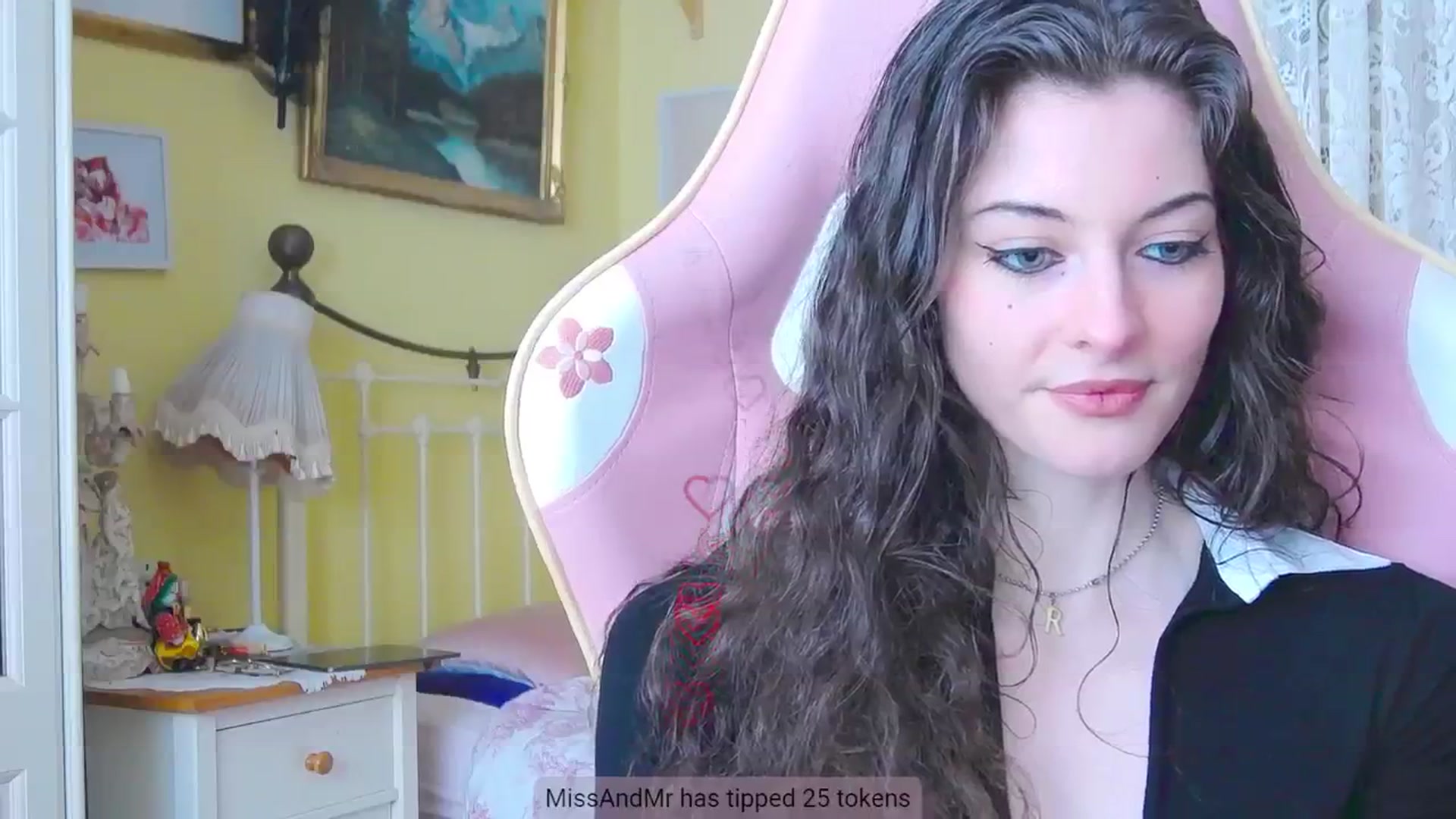 Gallery image thumbnail from viola__'s myfreecams stream on, 03/15/2024, 15:34 image 3 of 20