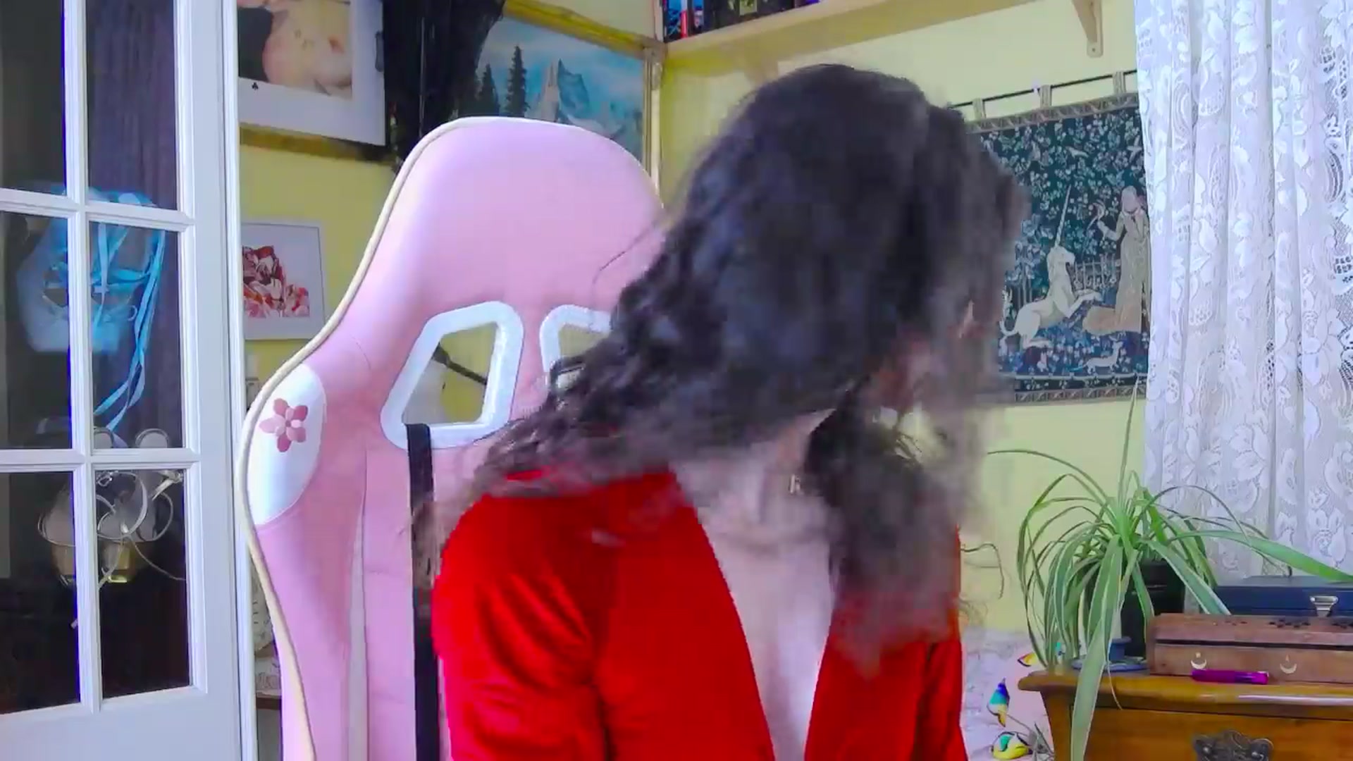 Gallery image thumbnail from viola__'s myfreecams stream on, 03/28/2024, 15:14 image 16 of 20