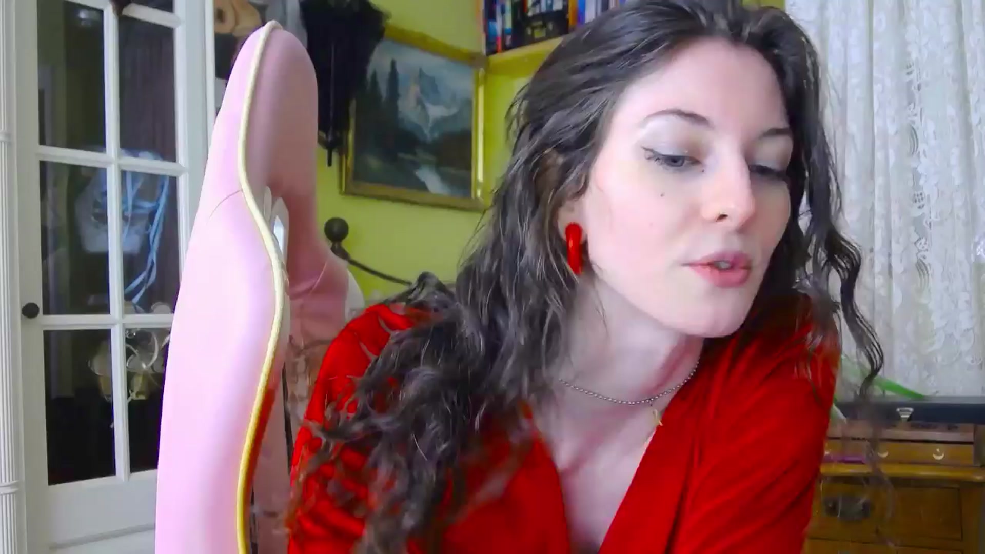 Gallery image thumbnail from viola__'s myfreecams stream on, 03/28/2024, 16:37 image 12 of 20