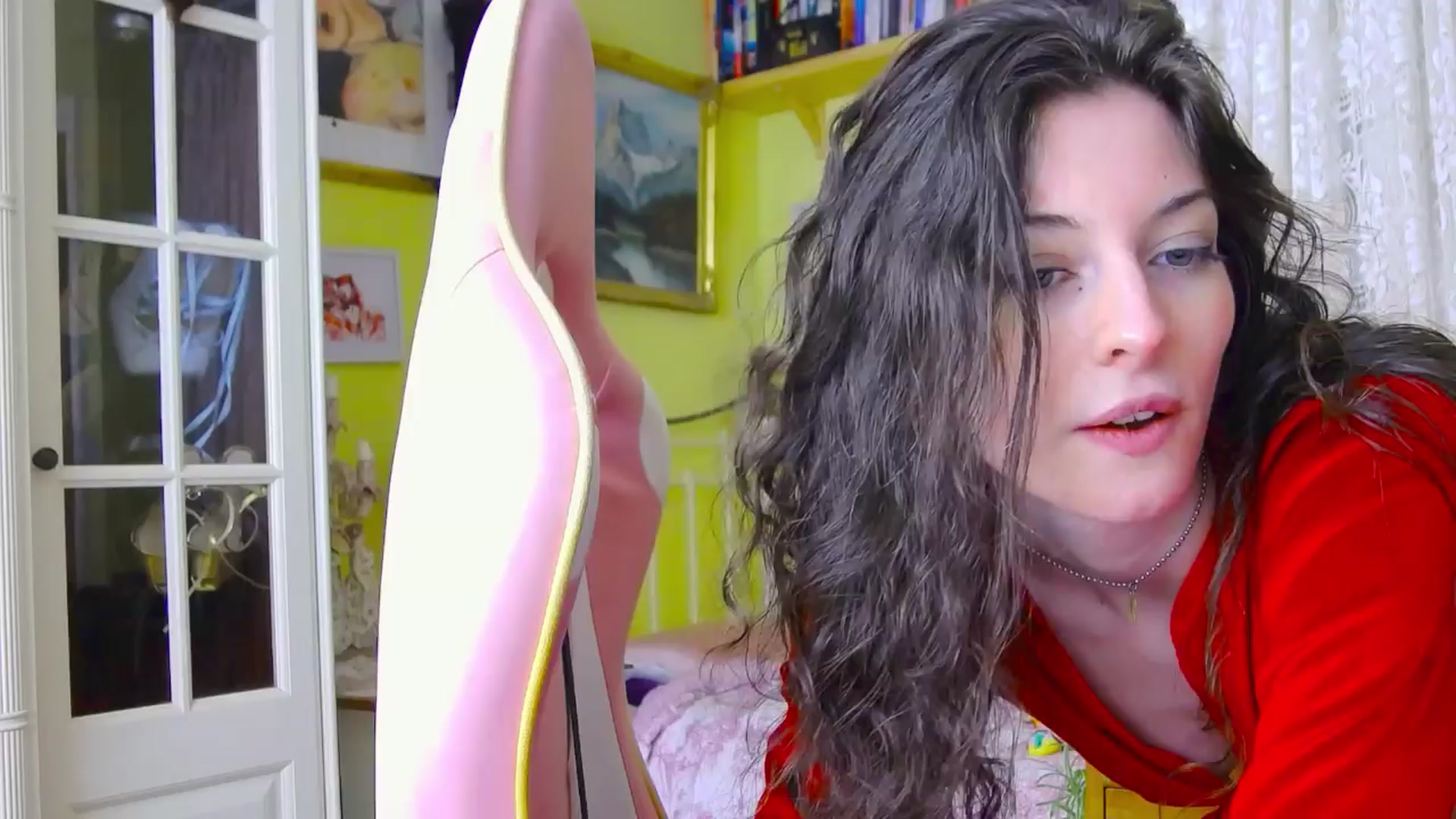 Gallery image thumbnail from viola__'s myfreecams stream on, 03/28/2024, 16:37 image 11 of 20