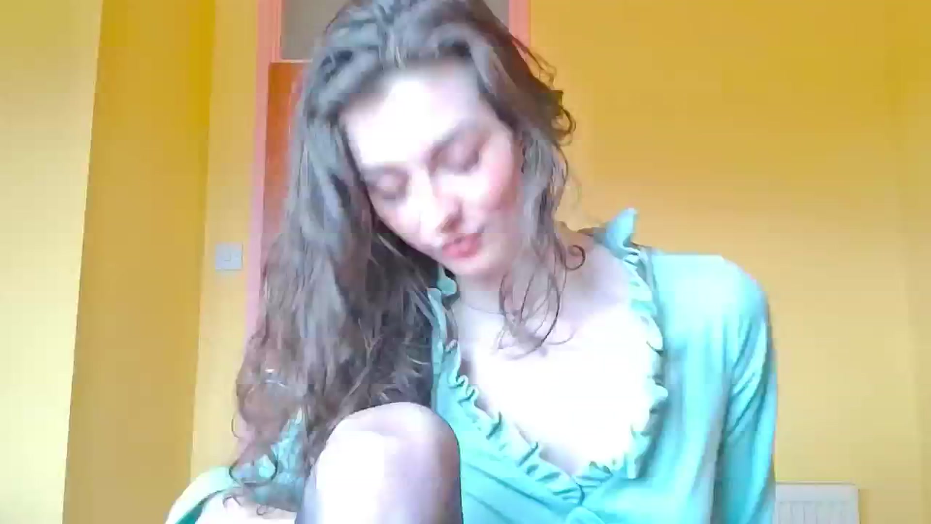 Gallery image thumbnail from viola__'s myfreecams stream on, 05/07/2024, 16:17 image 16 of 20