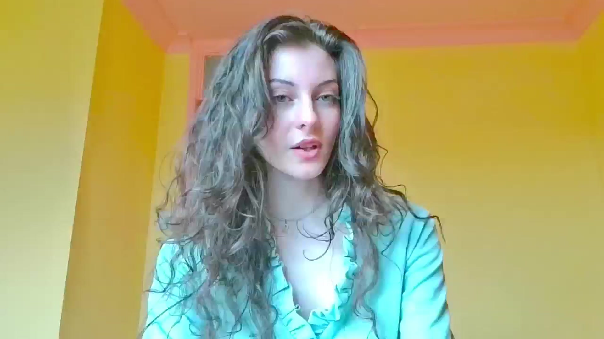 Gallery image thumbnail from viola__'s myfreecams stream on, 05/07/2024, 16:17 image 11 of 20