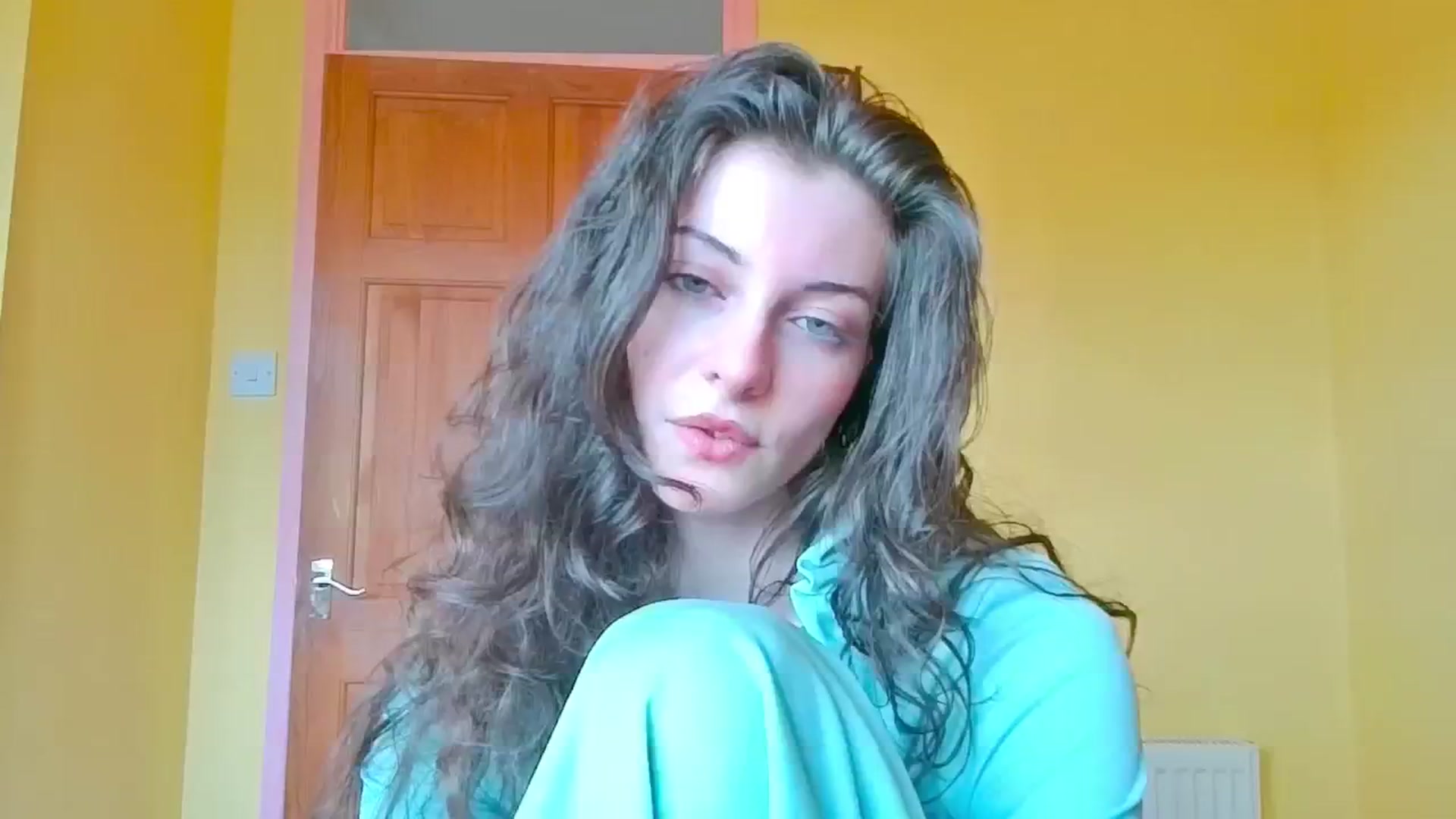 Gallery image thumbnail from viola__'s myfreecams stream on, 05/07/2024, 17:53 image 6 of 20