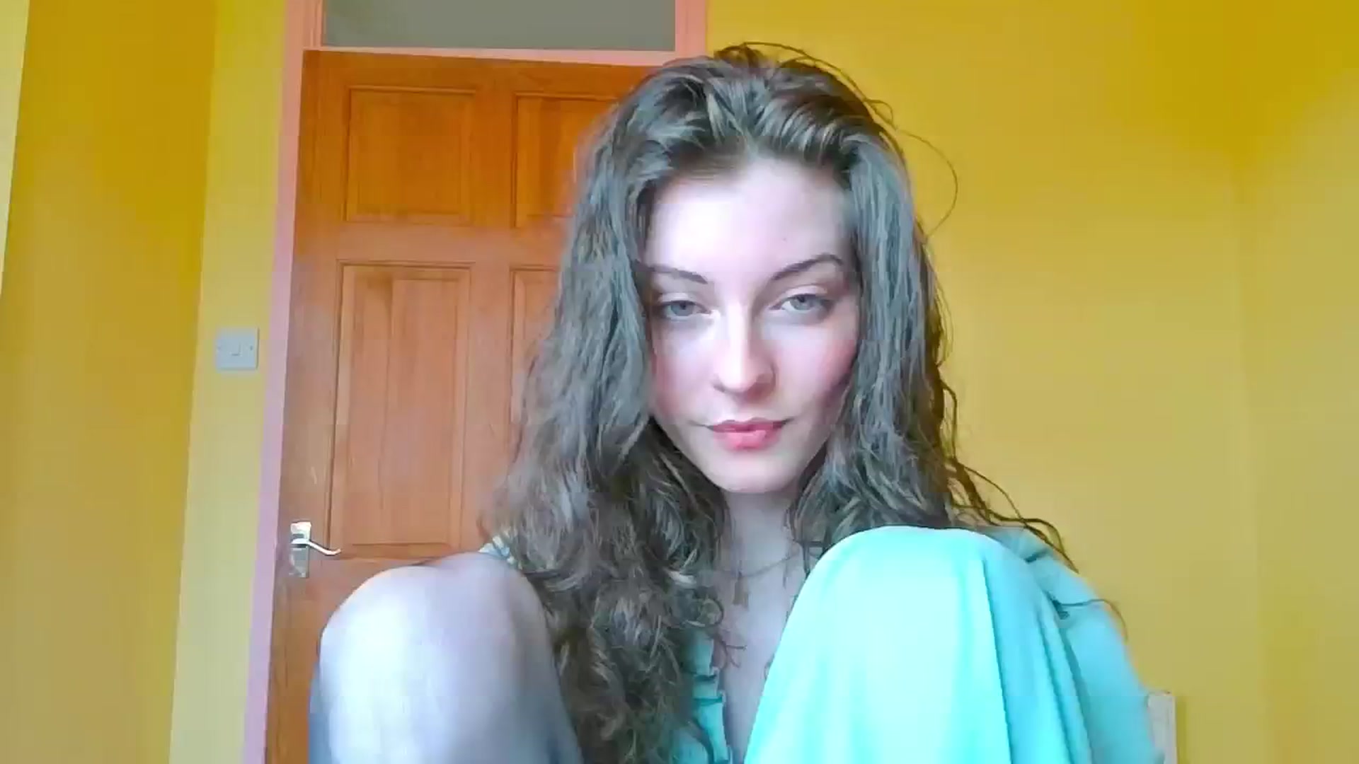Gallery image thumbnail from viola__'s myfreecams stream on, 05/07/2024, 17:53 image 7 of 20