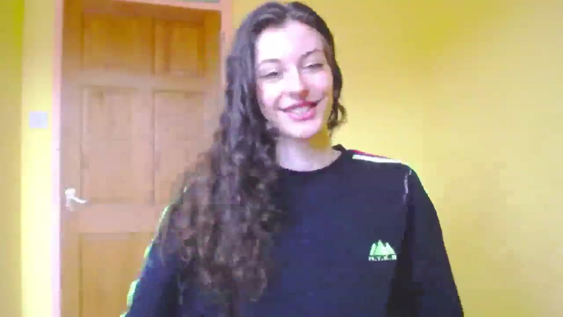 Gallery image thumbnail from viola__'s myfreecams stream on, 05/08/2024, 12:59 image 14 of 20