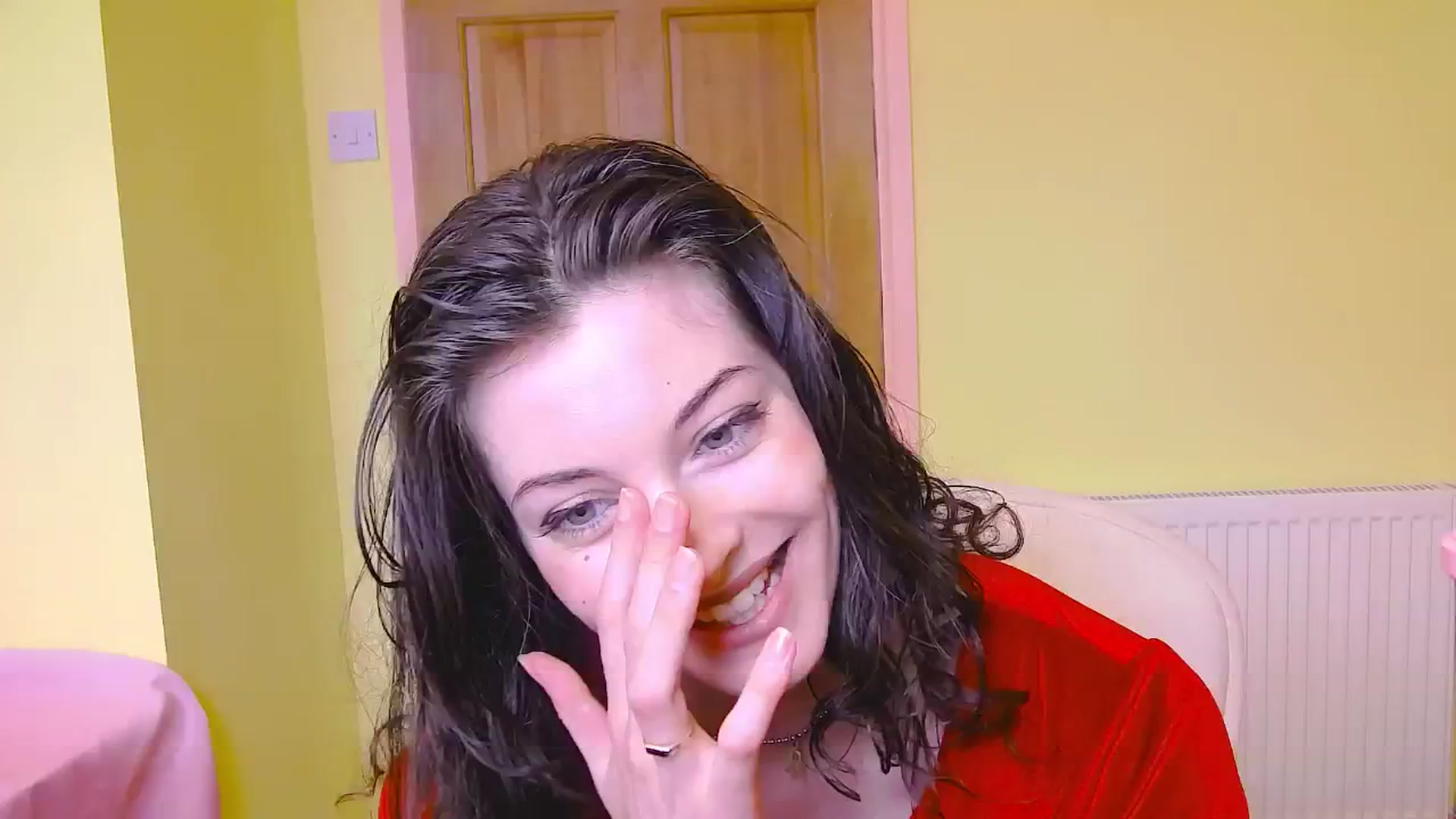 Gallery image thumbnail from viola__'s myfreecams stream on, 05/16/2024, 14:13 image 1 of 20