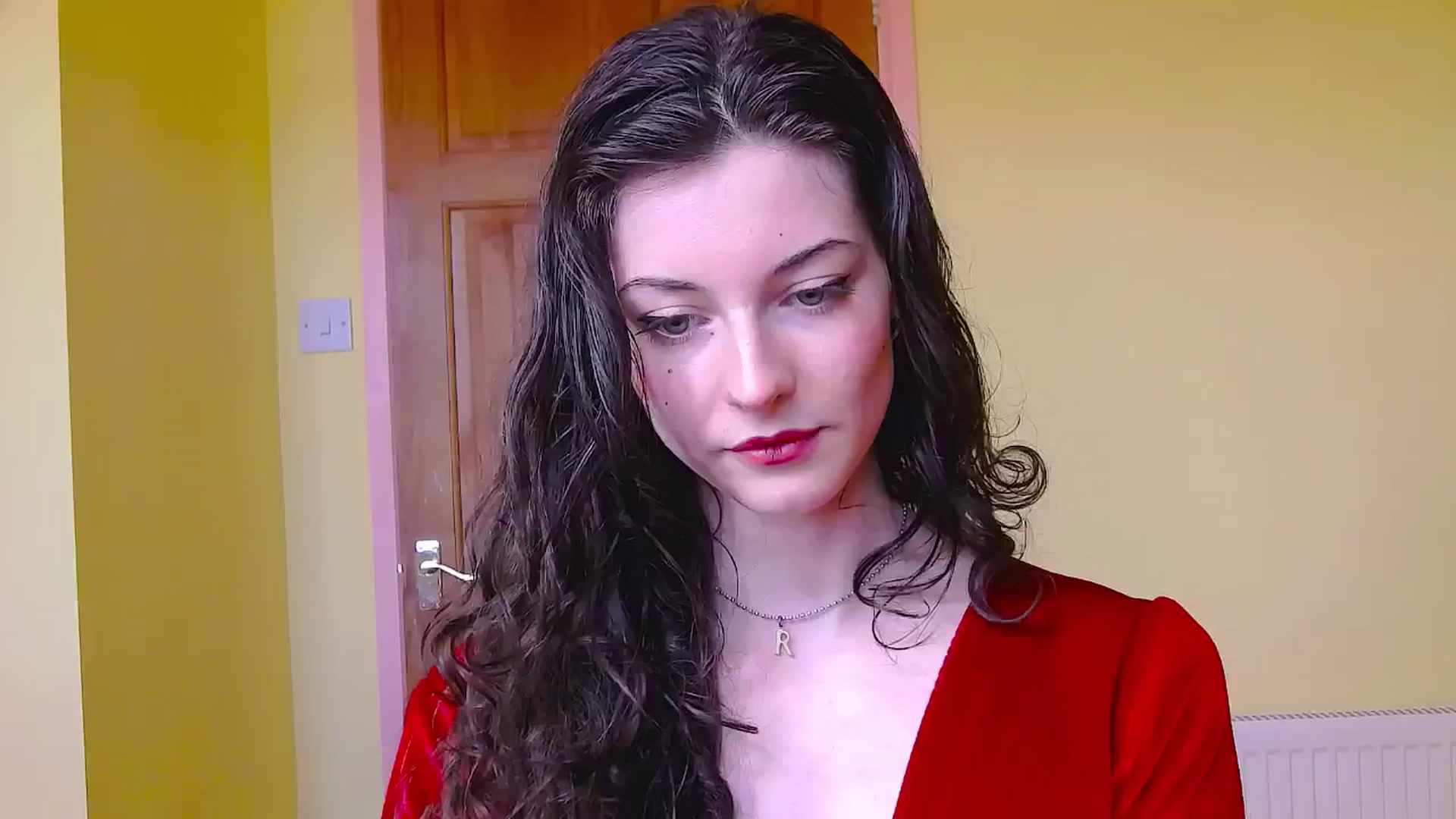 Gallery image thumbnail from viola__'s myfreecams stream on, 05/16/2024, 15:33 image 6 of 20