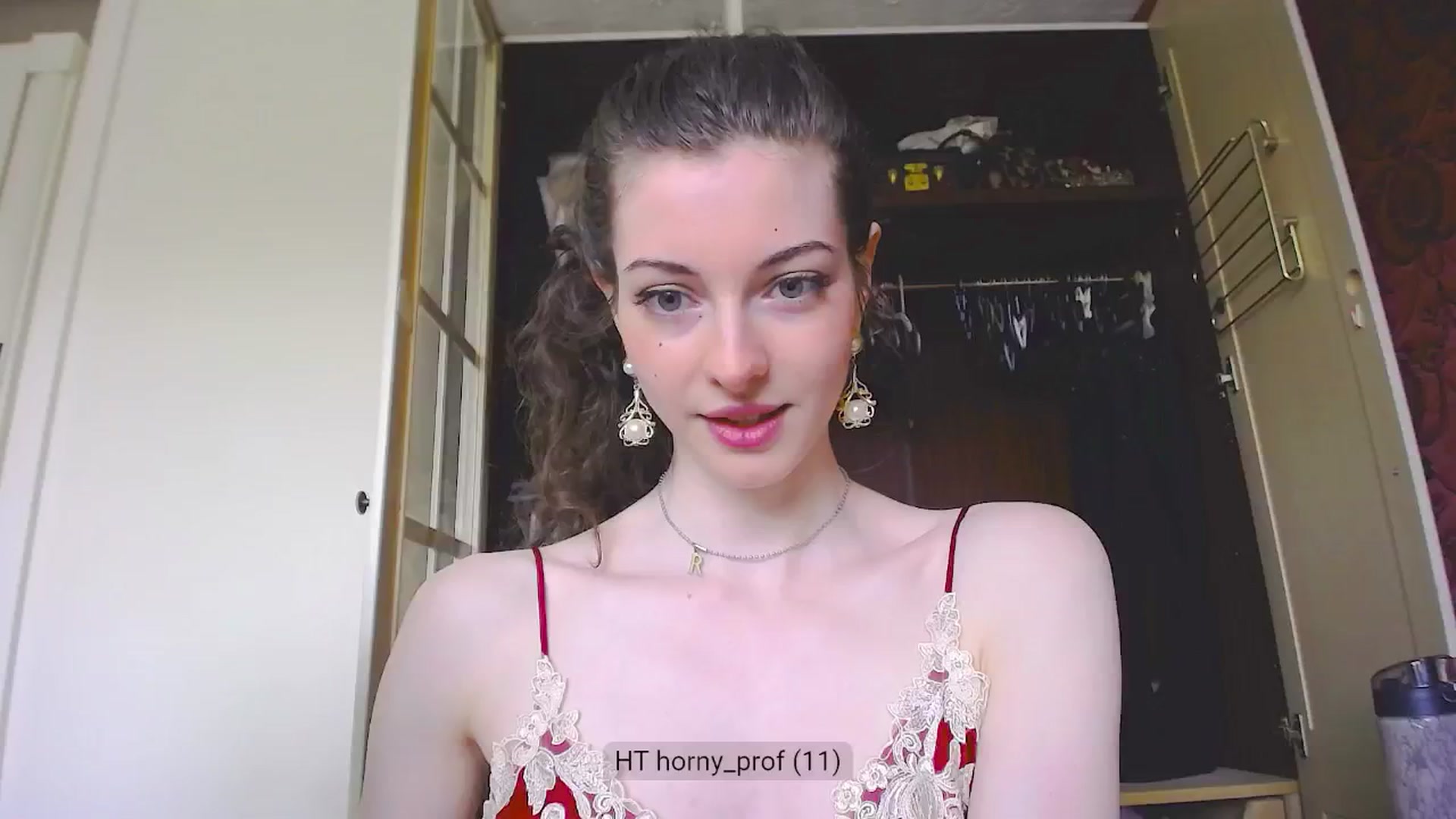 Gallery image thumbnail from viola__'s myfreecams stream on, 05/21/2024, 13:15 image 2 of 20