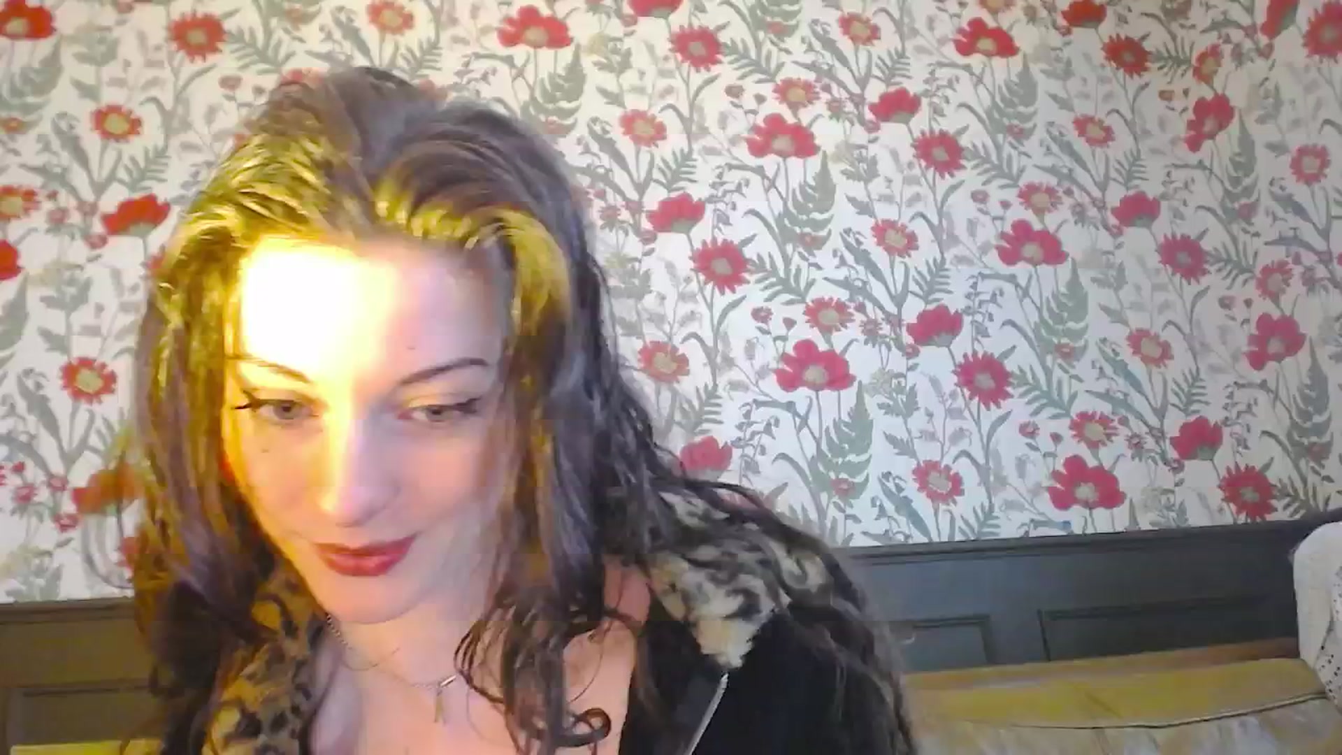 Gallery image thumbnail from viola__'s myfreecams stream on, 05/28/2024, 16:50 image 17 of 20