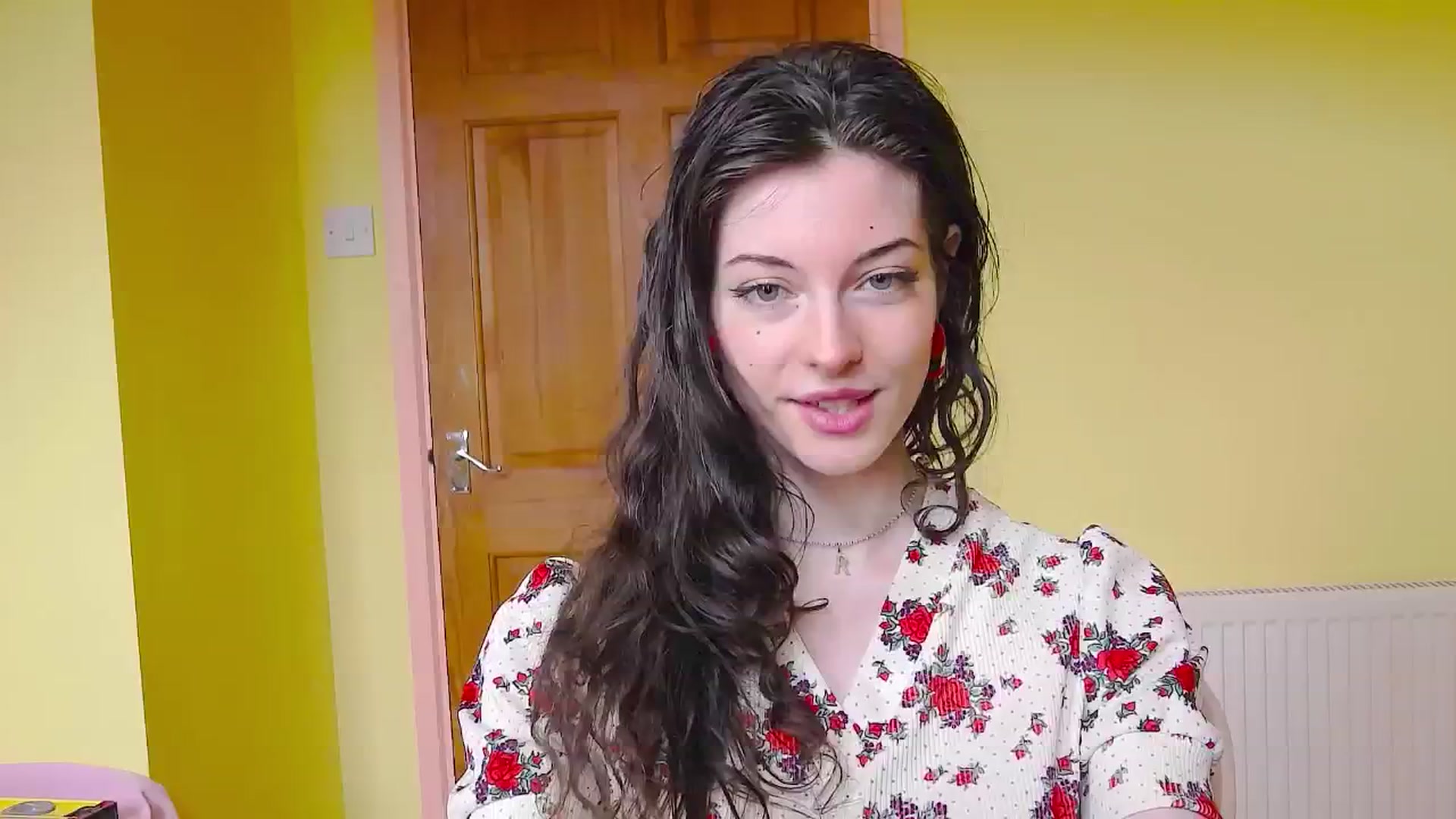 Gallery image thumbnail from viola__'s myfreecams stream on, 05/30/2024, 12:57 image 3 of 20