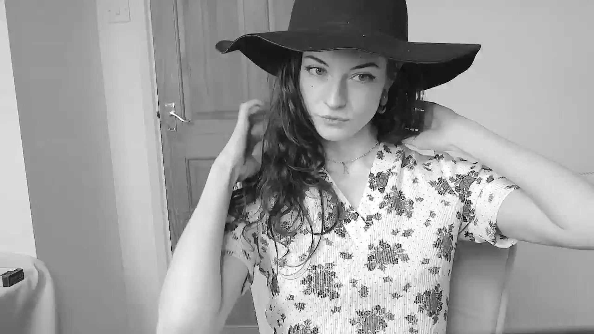Gallery image thumbnail from viola__'s myfreecams stream on, 05/30/2024, 12:57 image 20 of 20