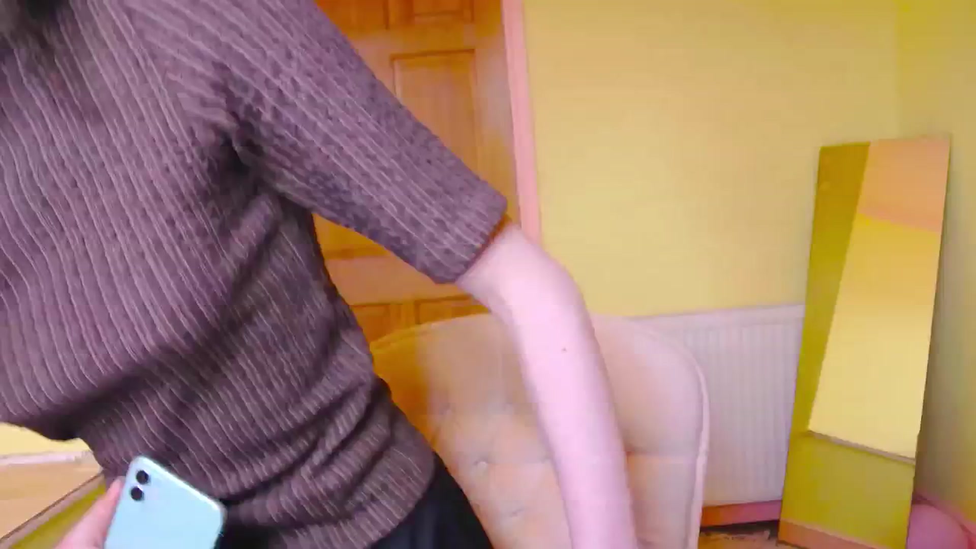 Gallery image thumbnail from viola__'s myfreecams stream on, 06/06/2024, 13:57 image 2 of 20