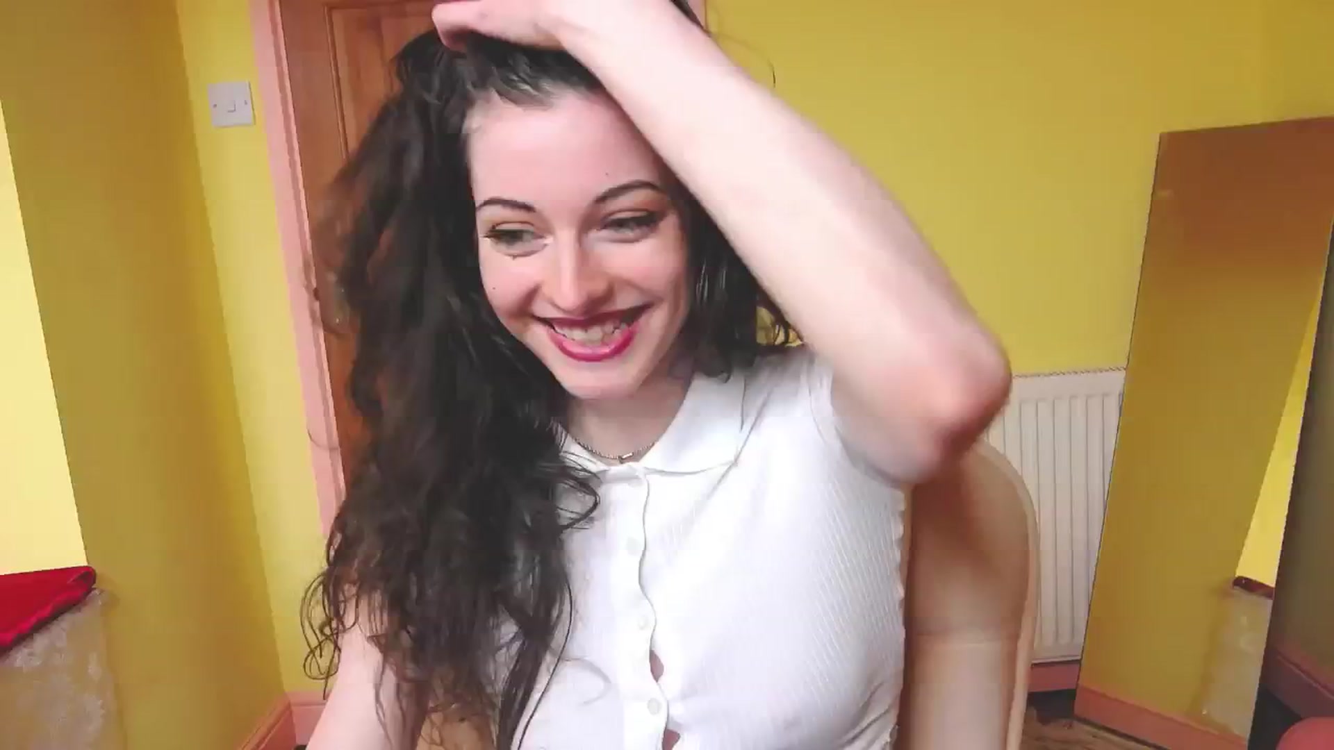 Gallery image thumbnail from viola__'s myfreecams stream on, 06/13/2024, 14:53 image 19 of 20
