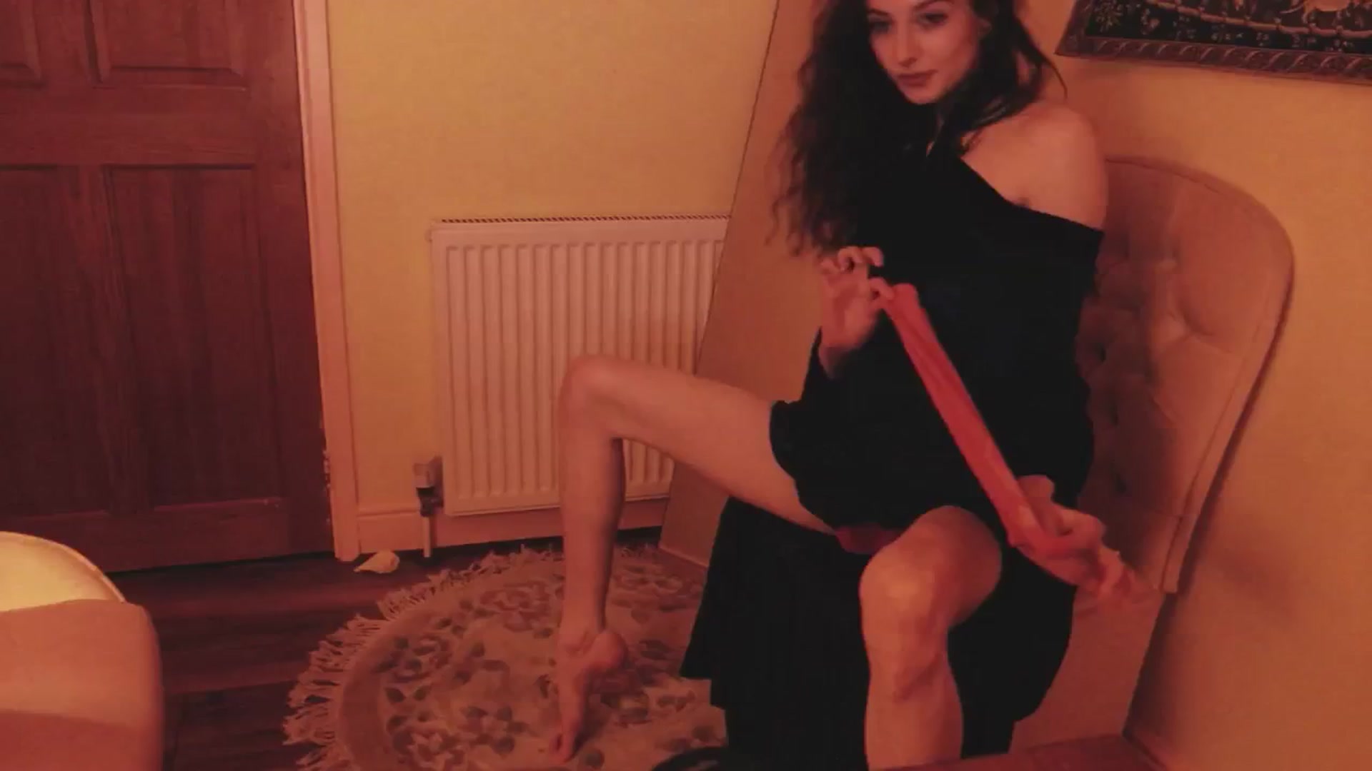 Gallery image thumbnail from viola__'s myfreecams stream on, 06/18/2024, 23:36 image 19 of 20