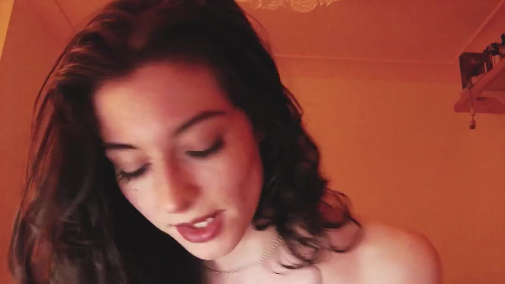 Gallery image thumbnail from viola__'s myfreecams stream on, 06/18/2024, 23:36 image 15 of 20