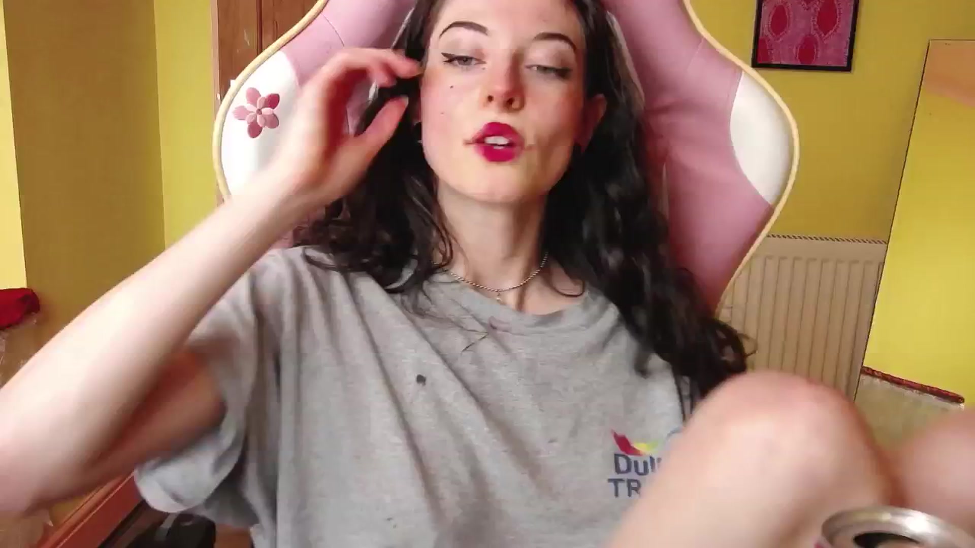 Gallery image thumbnail from viola__'s myfreecams stream on, 07/05/2024, 19:30 image 8 of 20