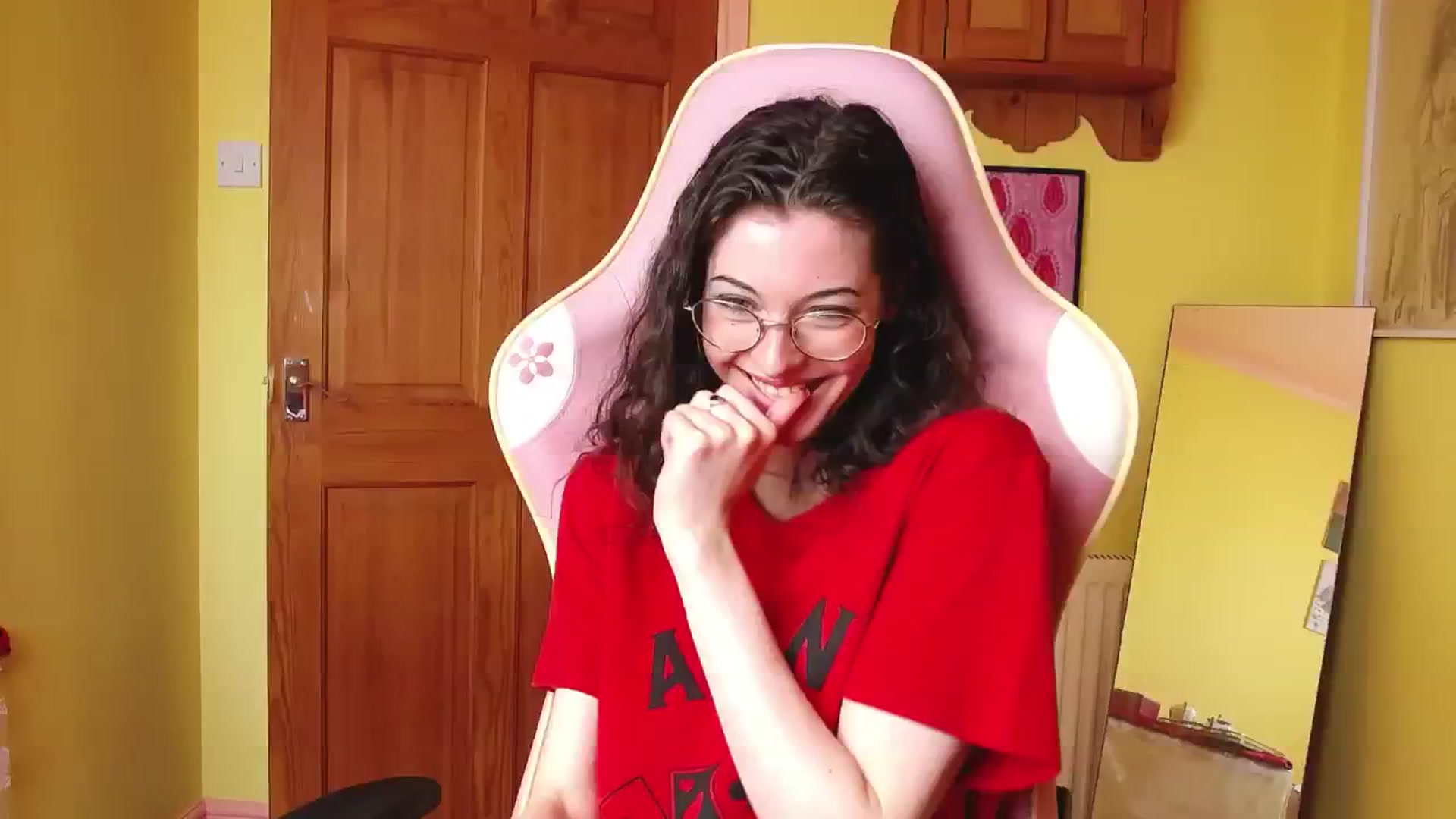 Gallery image thumbnail from viola__'s myfreecams stream on, 07/29/2024, 14:59 image 6 of 20