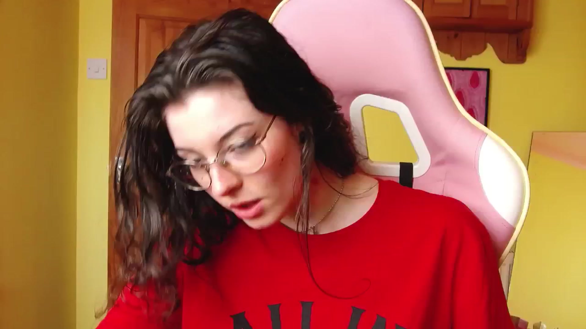 Gallery image thumbnail from viola__'s myfreecams stream on, 07/29/2024, 14:59 image 1 of 20