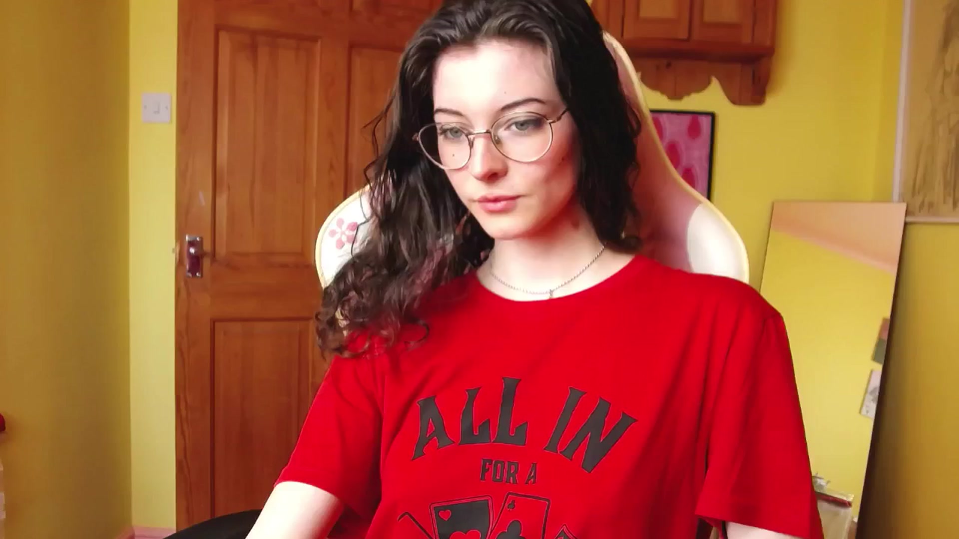 Gallery image thumbnail from viola__'s myfreecams stream on, 07/29/2024, 14:59 image 18 of 20
