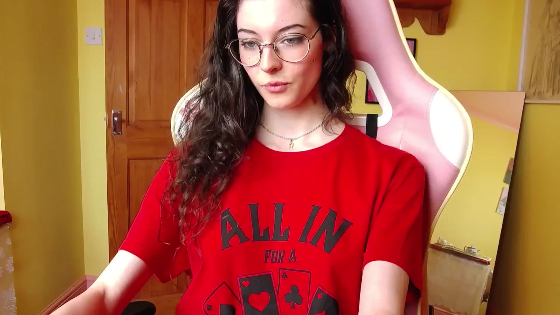 Gallery image thumbnail from viola__'s myfreecams stream on, 07/29/2024, 16:03 image 6 of 20
