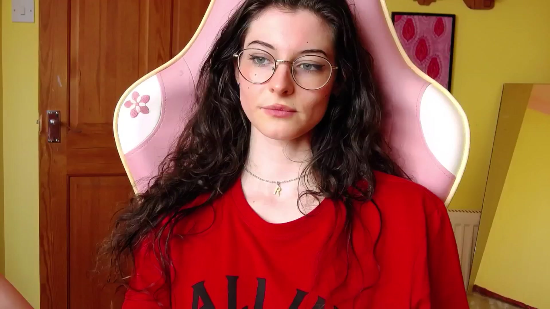 Gallery image thumbnail from viola__'s myfreecams stream on, 07/29/2024, 16:03 image 19 of 20