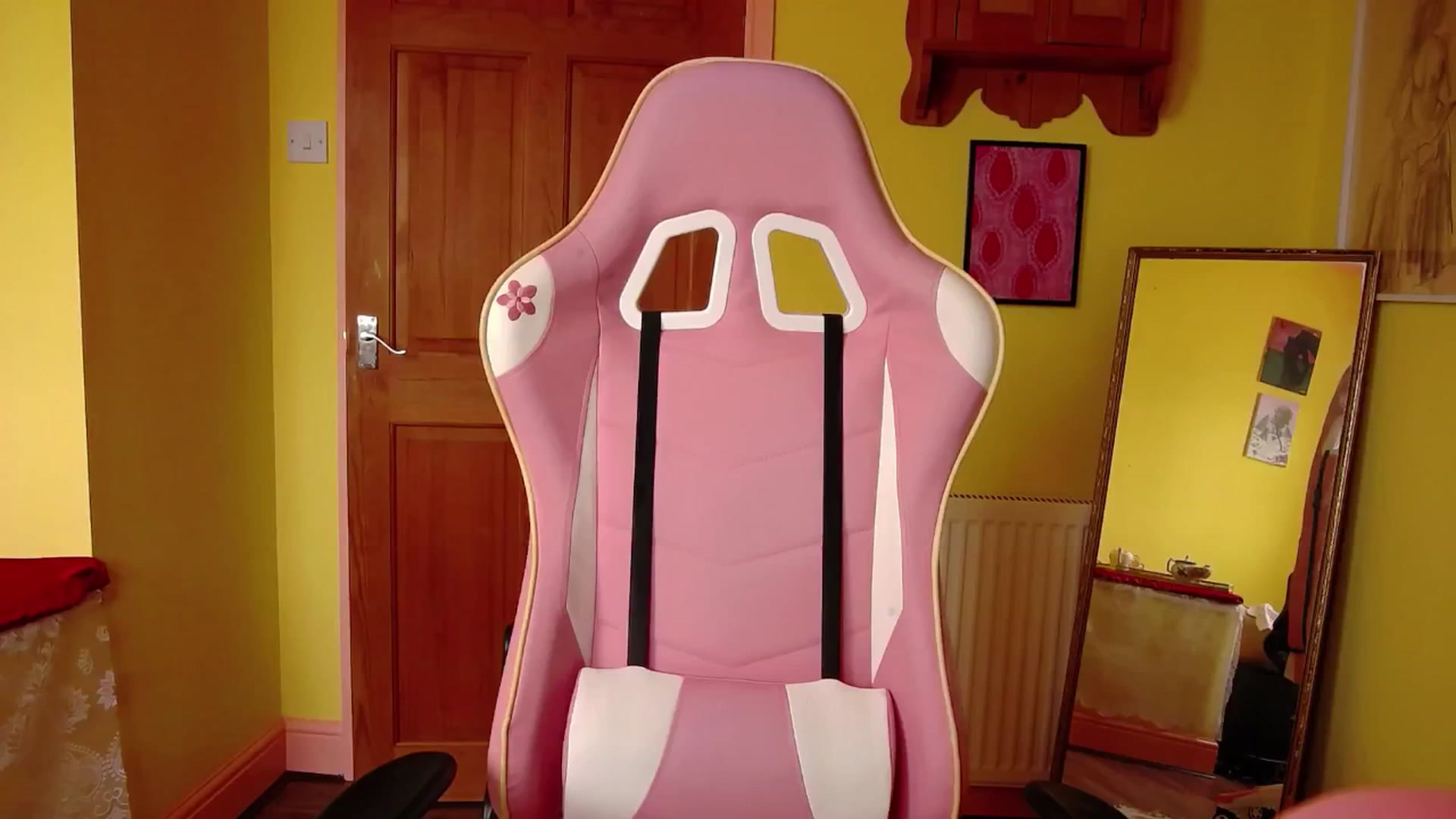 Gallery image thumbnail from viola__'s myfreecams stream on, 08/15/2024, 09:44 image 18 of 20