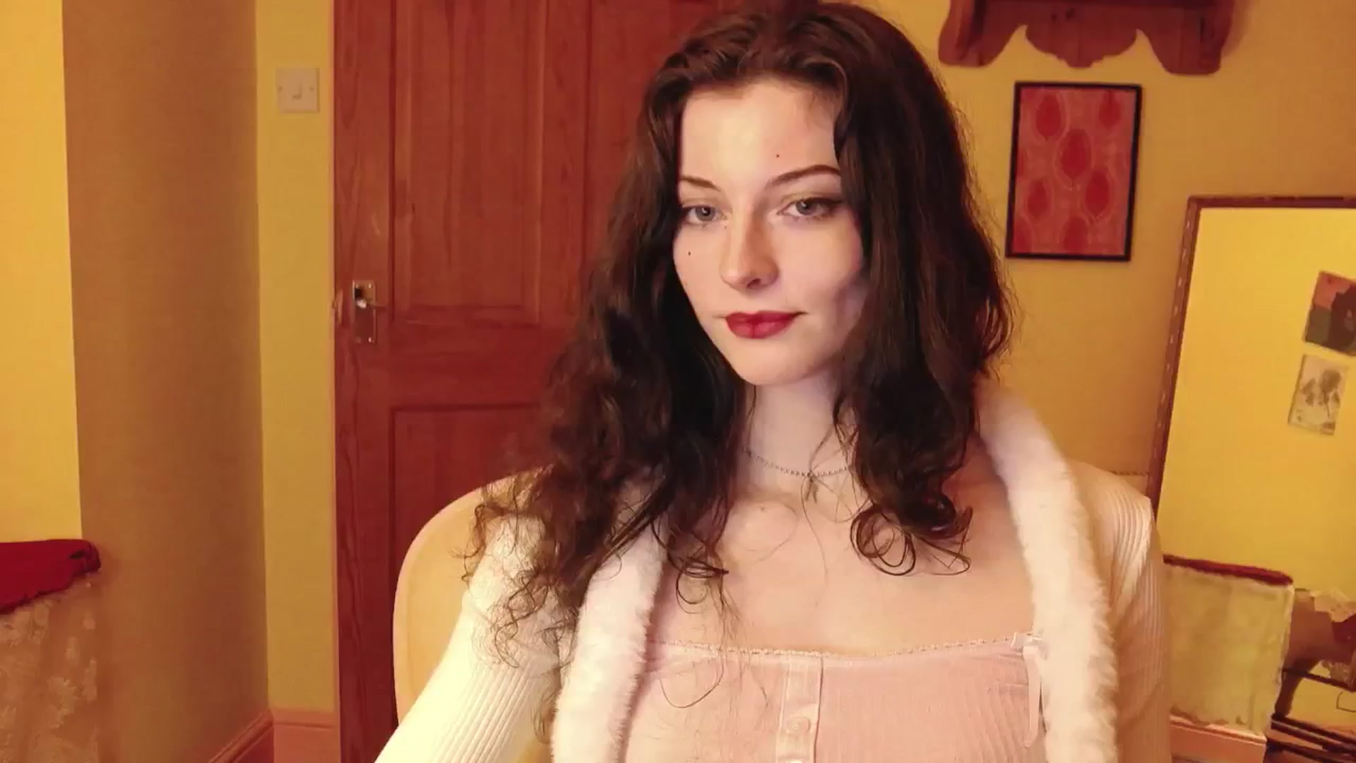 Gallery image thumbnail from viola__'s myfreecams stream on, 09/10/2024, 20:52 image 2 of 20