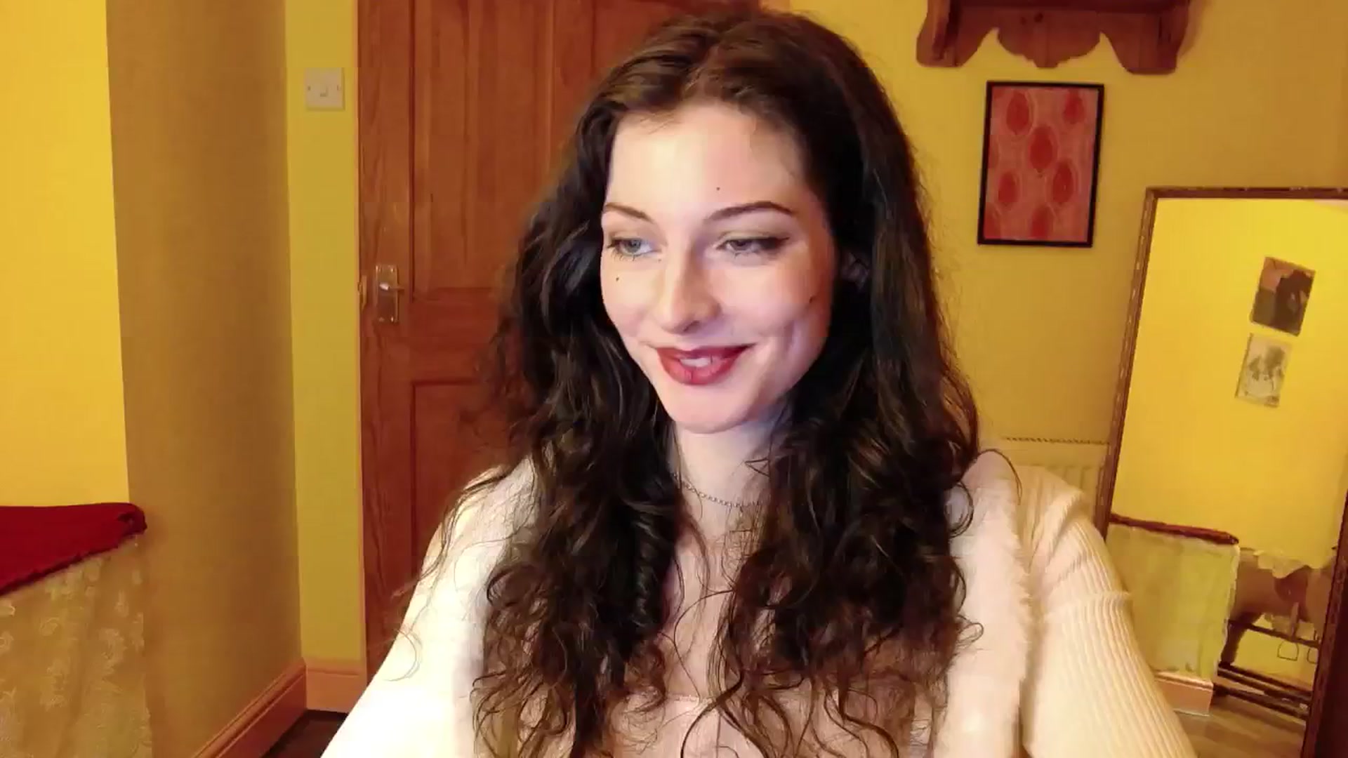 Gallery image thumbnail from viola__'s myfreecams stream on, 09/10/2024, 20:52 image 8 of 20