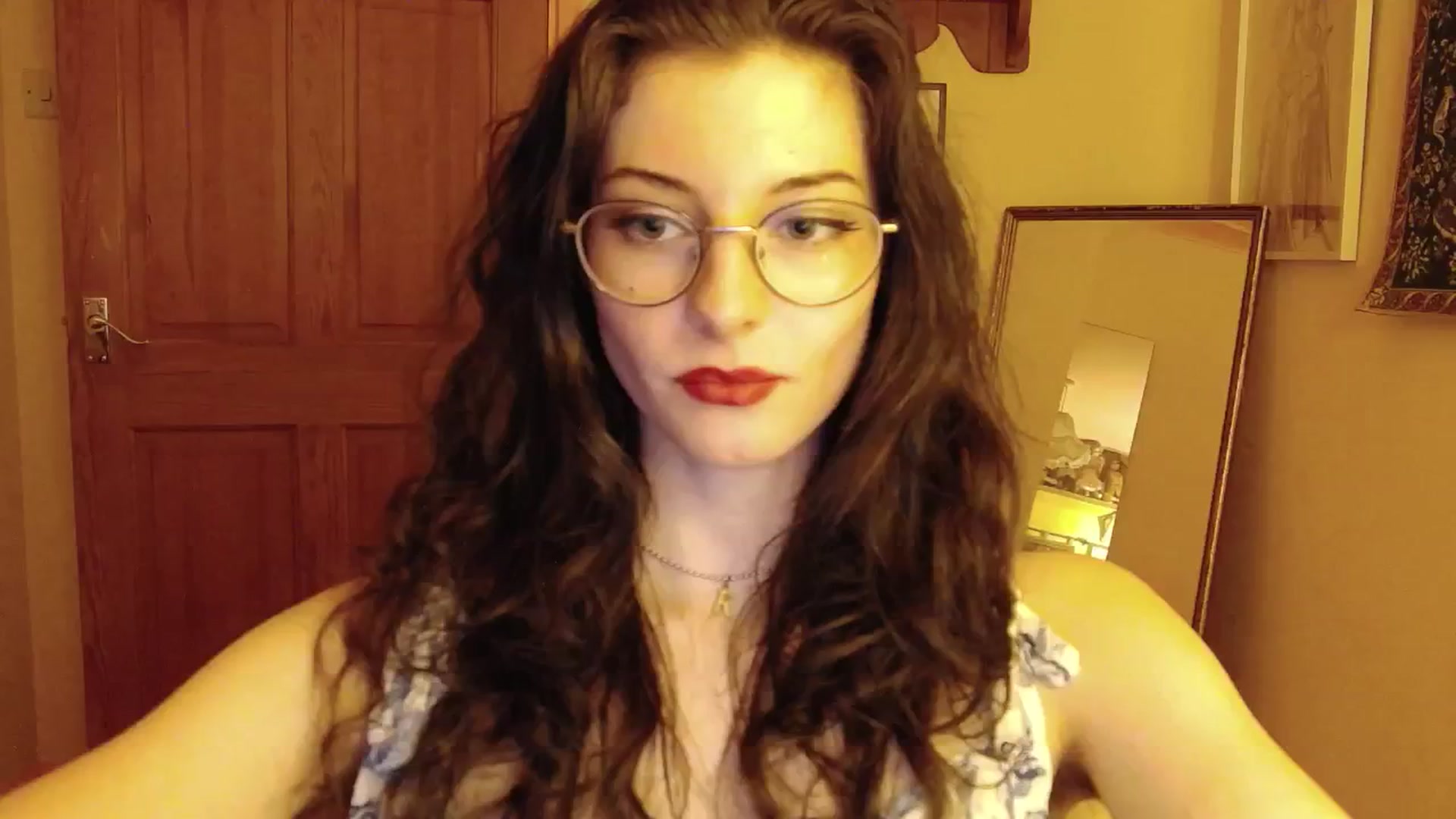 Gallery image thumbnail from viola__'s myfreecams stream on, 09/17/2024, 22:58 image 8 of 20