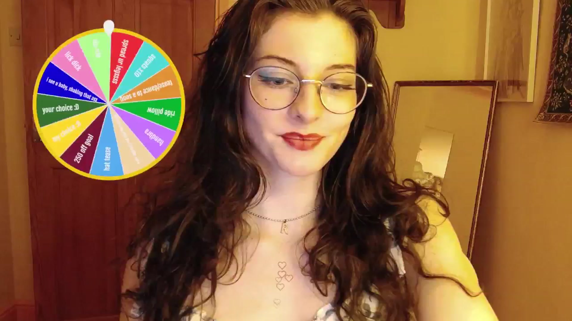 Gallery image thumbnail from viola__'s myfreecams stream on, 09/17/2024, 22:58 image 14 of 20