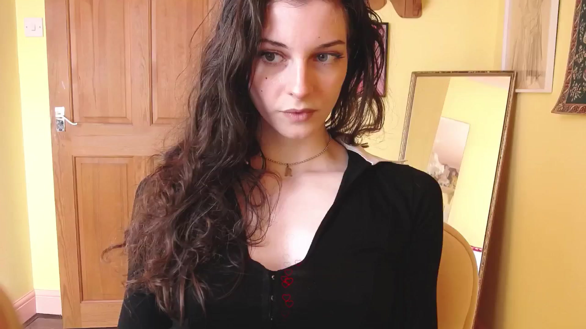 Gallery image thumbnail from viola__'s myfreecams stream on, 09/18/2024, 13:06 image 12 of 20