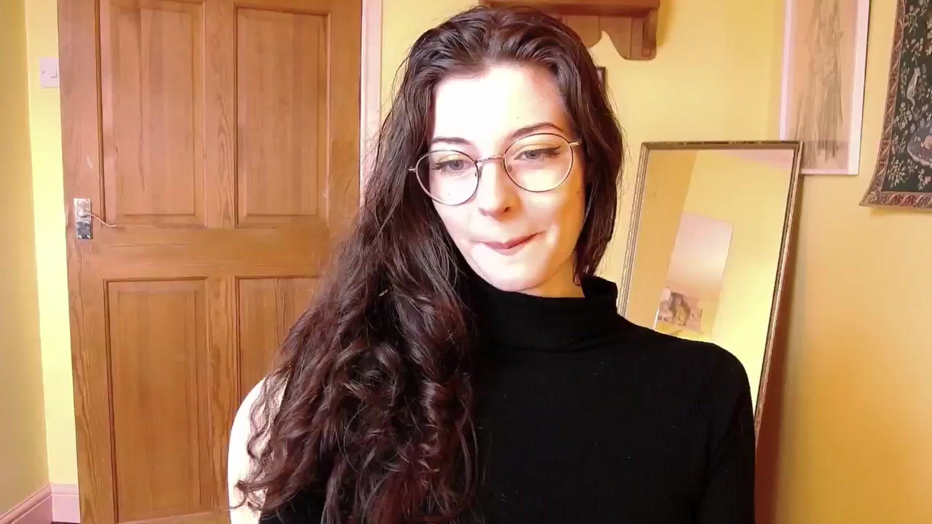 Gallery image thumbnail from viola__'s myfreecams stream on, 09/23/2024, 11:53 image 14 of 20