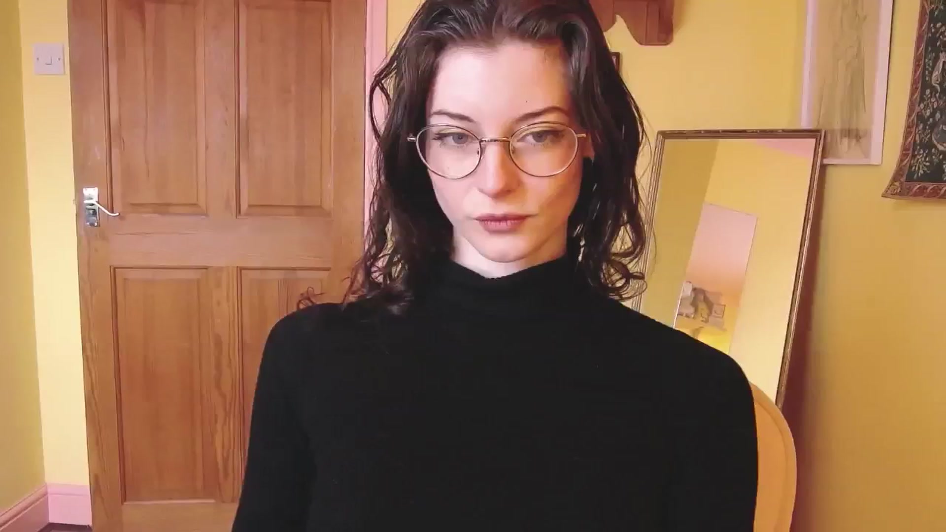 Gallery image thumbnail from viola__'s myfreecams stream on, 09/23/2024, 11:53 image 7 of 20