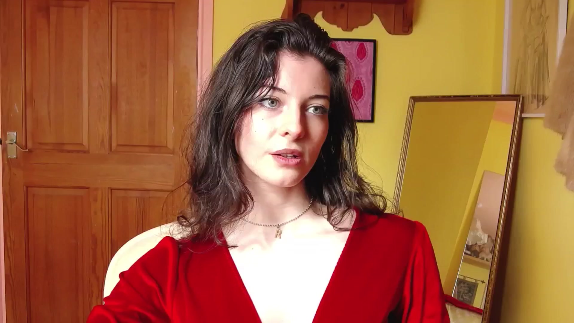 Gallery image thumbnail from viola__'s myfreecams stream on, 10/01/2024, 14:26 image 19 of 20