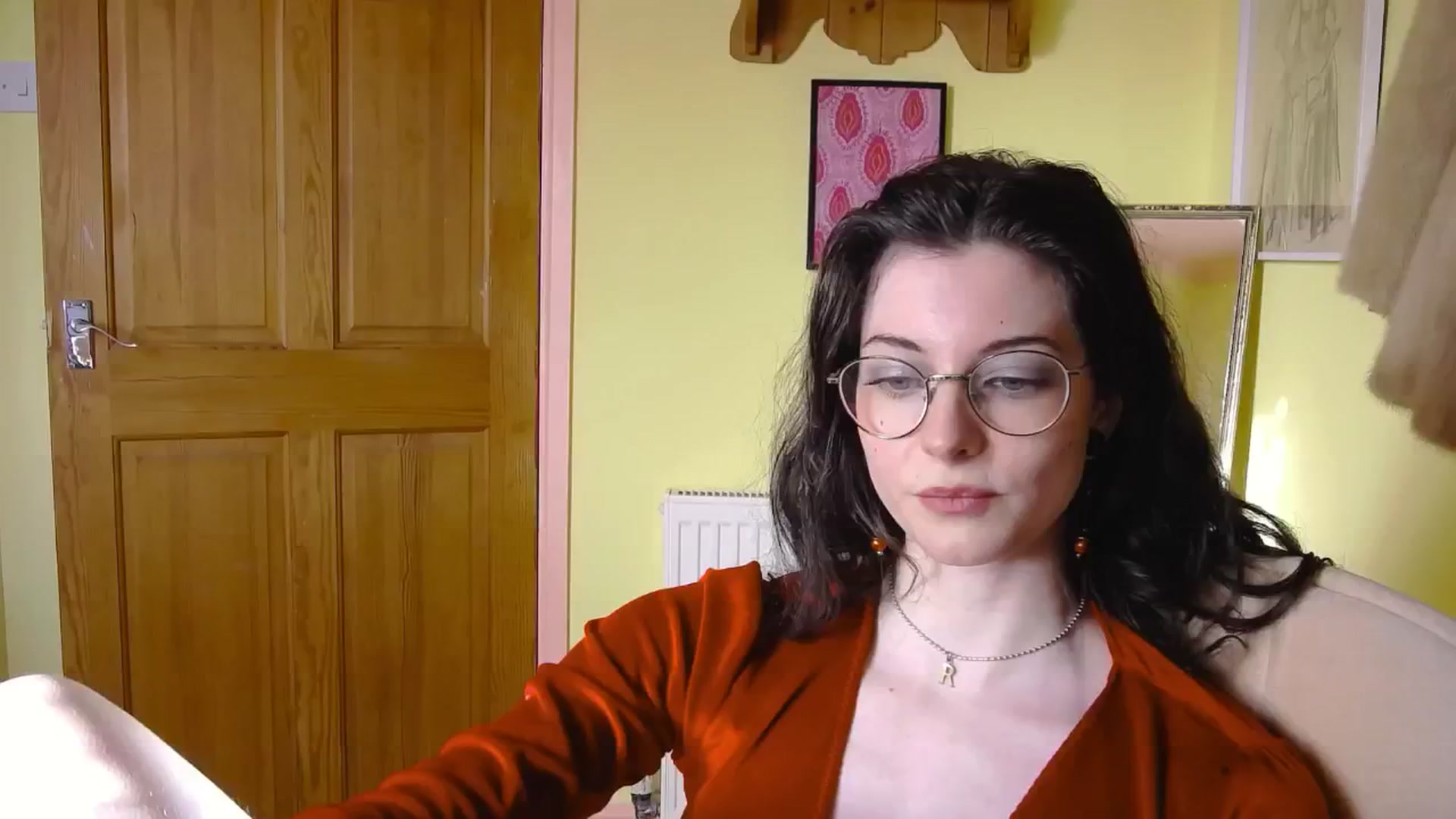 Gallery image thumbnail from viola__'s myfreecams stream on, 10/19/2024, 15:03 image 20 of 20