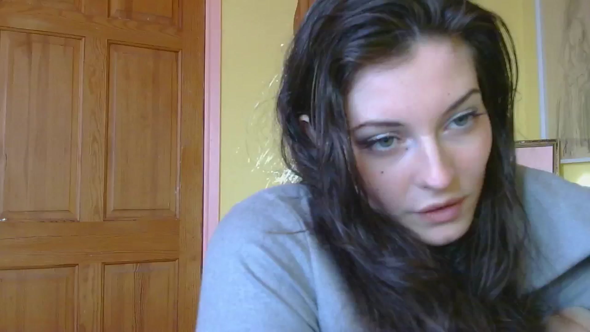 Gallery image thumbnail from viola__'s myfreecams stream on, 10/23/2024, 15:45 image 19 of 20