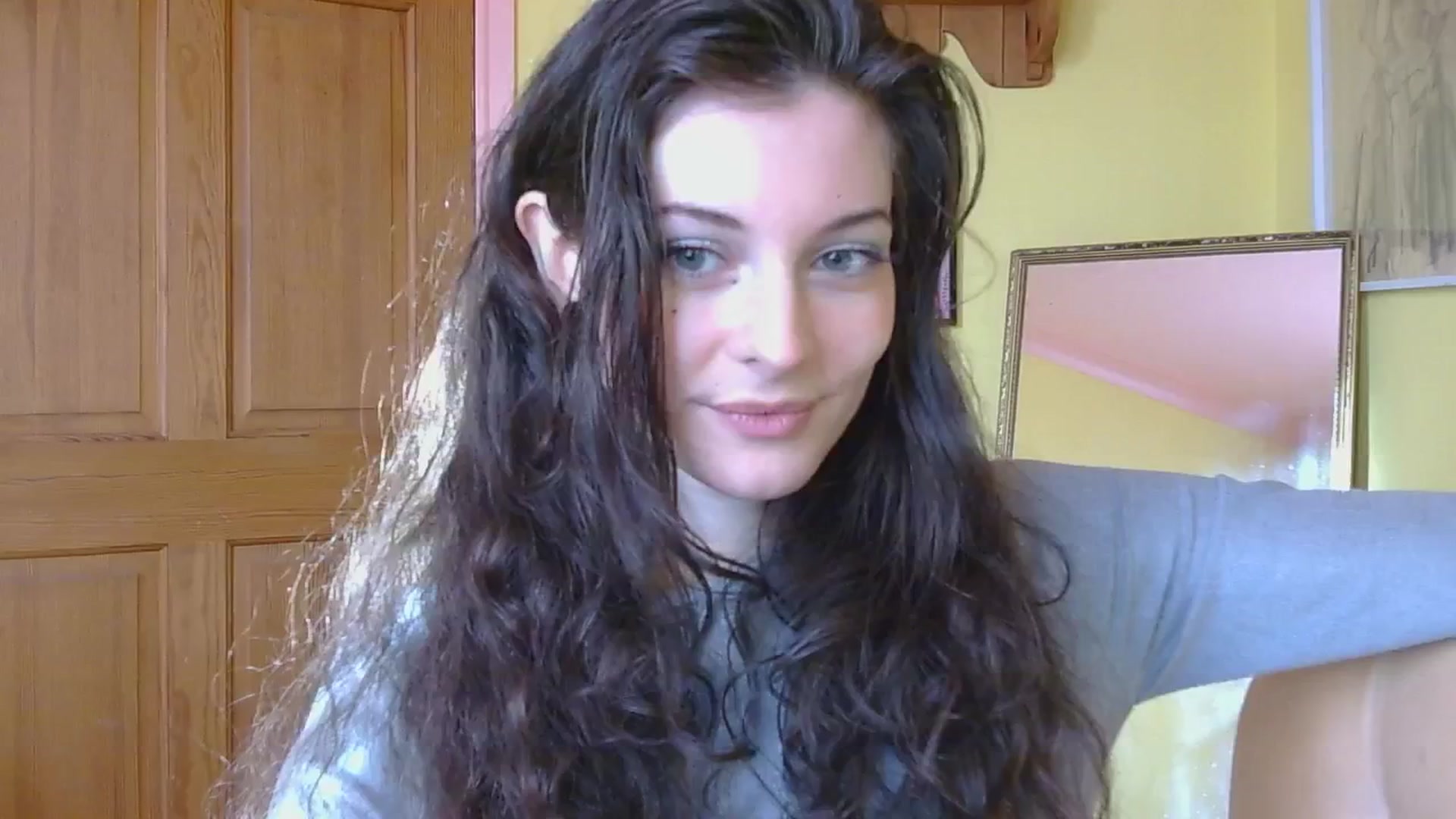 Gallery image thumbnail from viola__'s myfreecams stream on, 10/23/2024, 15:45 image 18 of 20