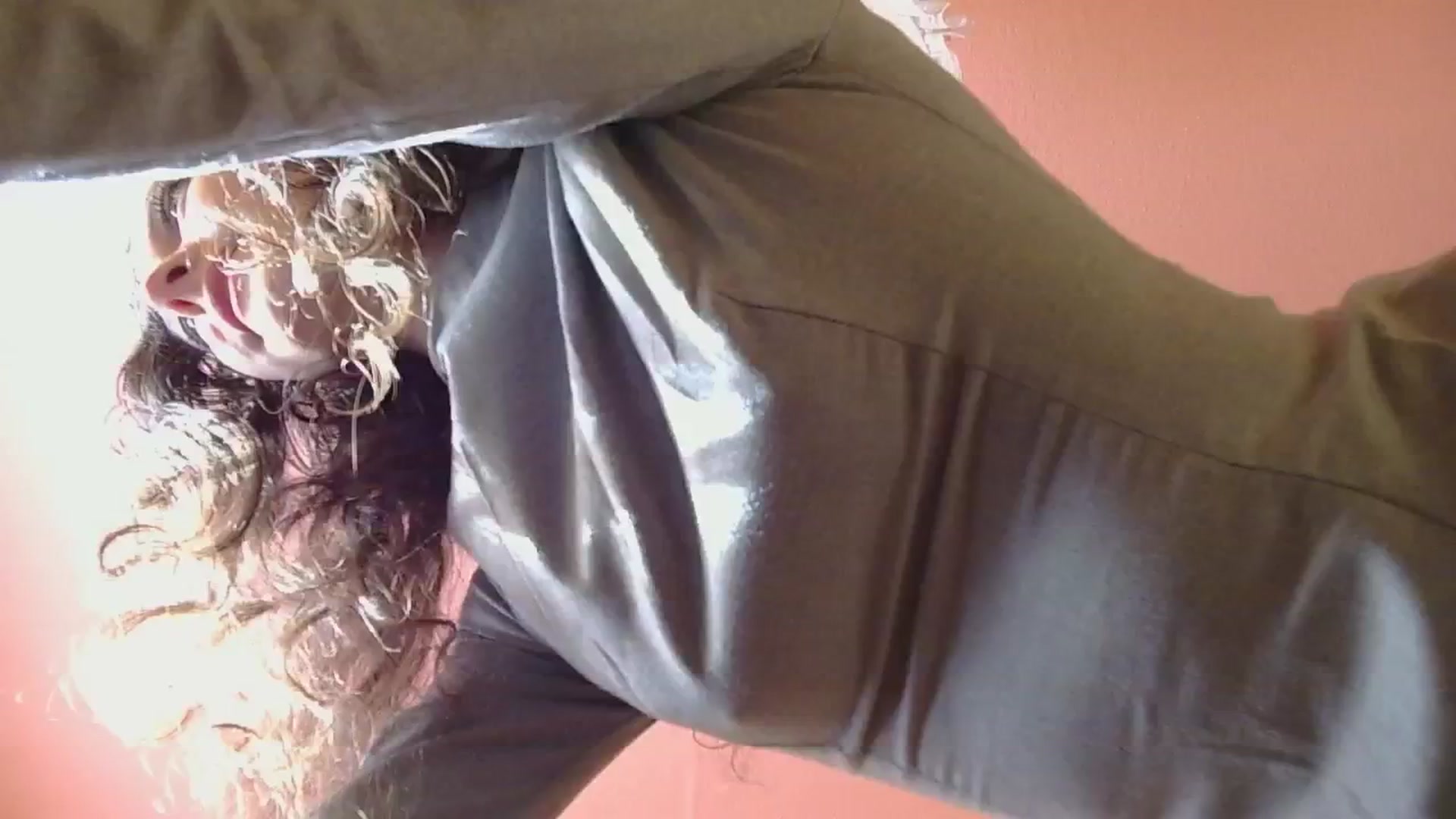 Gallery image thumbnail from viola__'s myfreecams stream on, 10/23/2024, 15:45 image 15 of 20