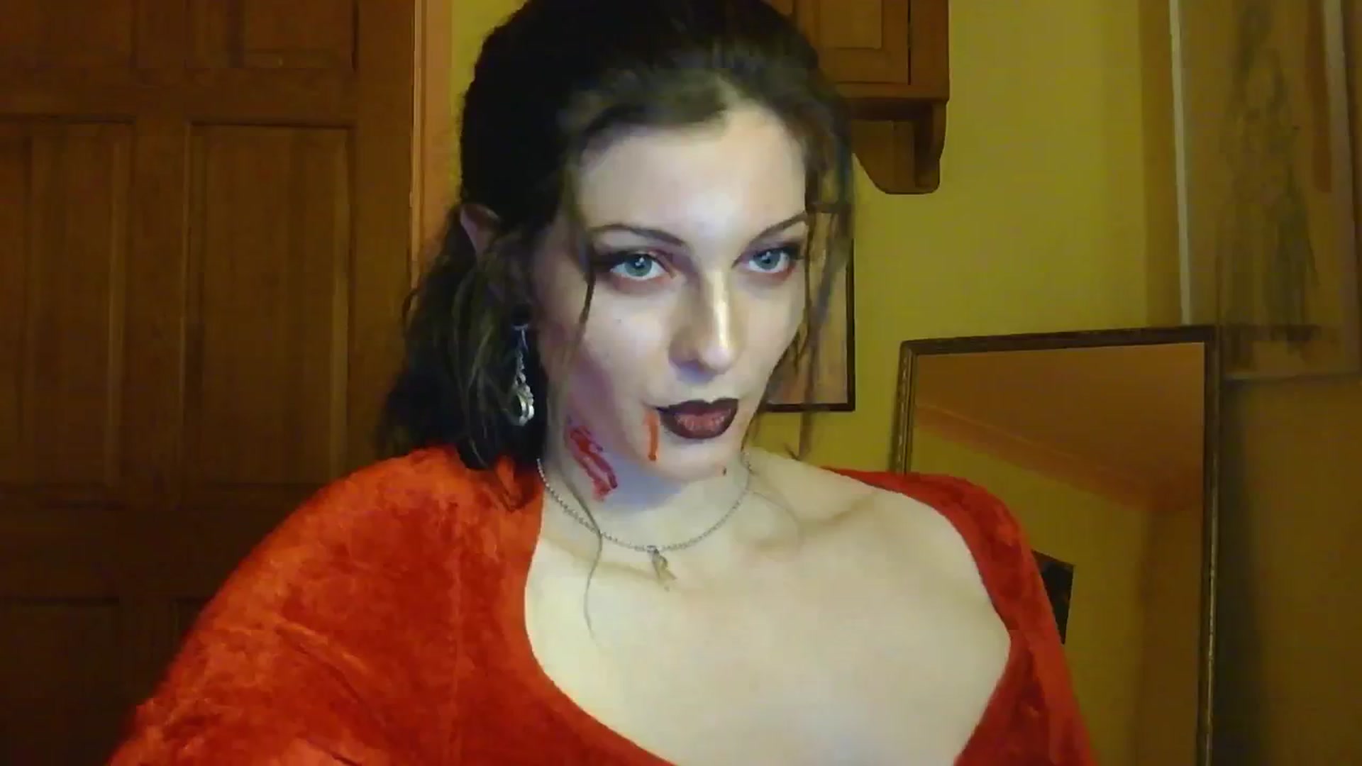 Gallery image thumbnail from viola__'s myfreecams stream on, 10/29/2024, 23:27 image 18 of 20